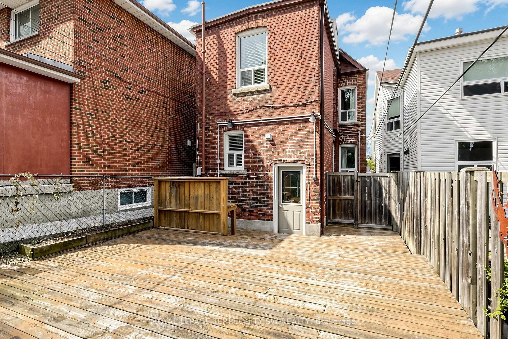 Photo 23 of 105 Barker Avenue, Toronto, Danforth Village-East York — HOMEH