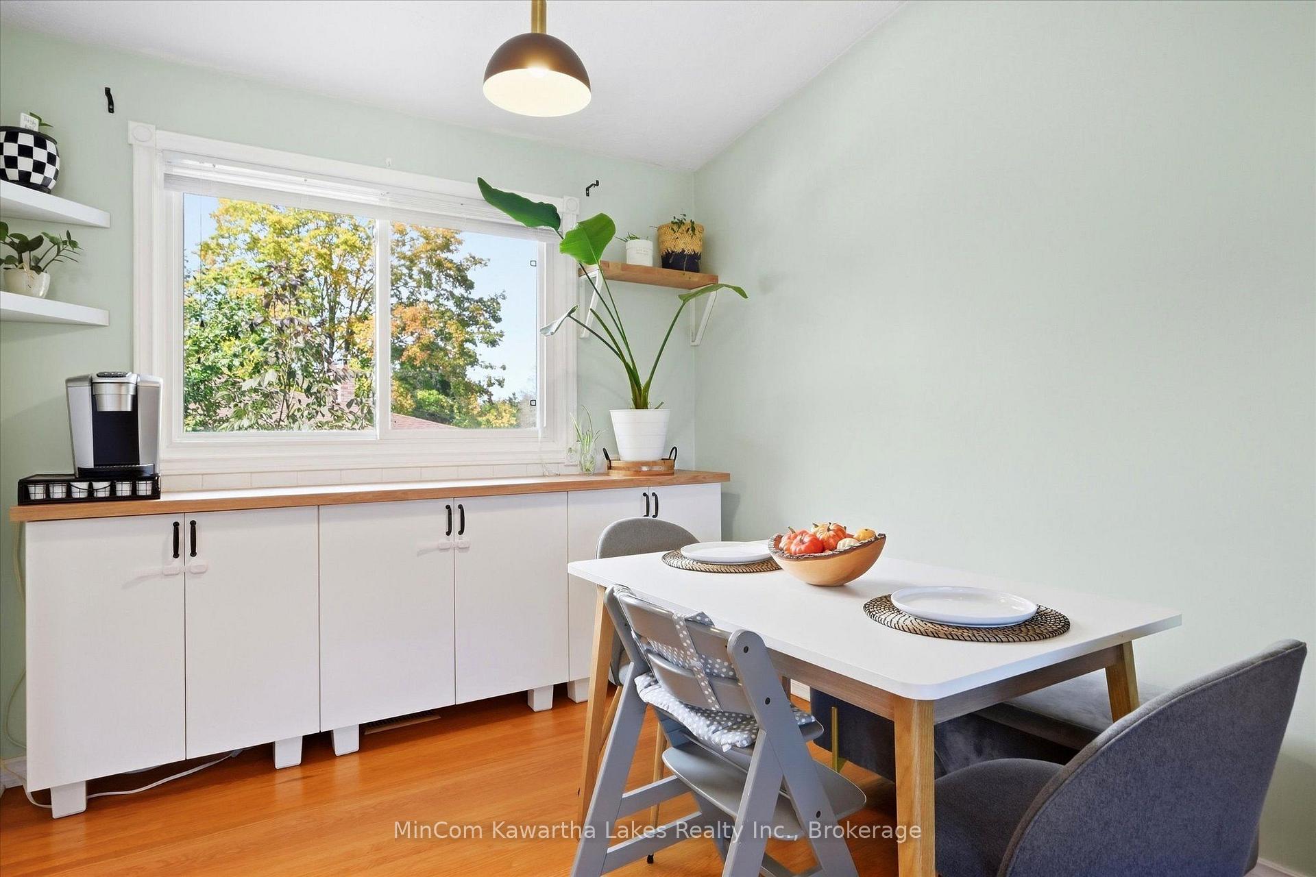 Photo 11 of 472 Highland Road, Peterborough, Northcrest Ward 5 — HOMEH