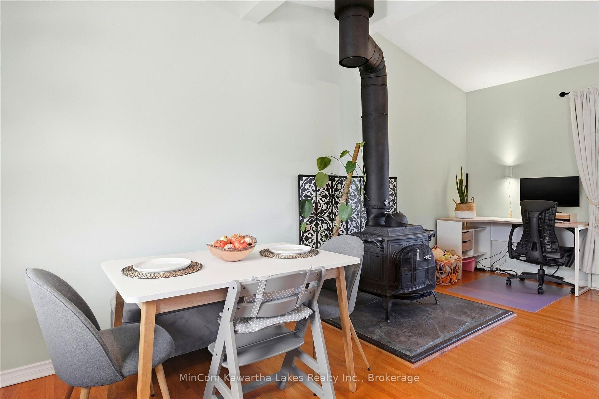 Photo 12 of 472 Highland Road, Peterborough, Northcrest Ward 5 — HOMEH