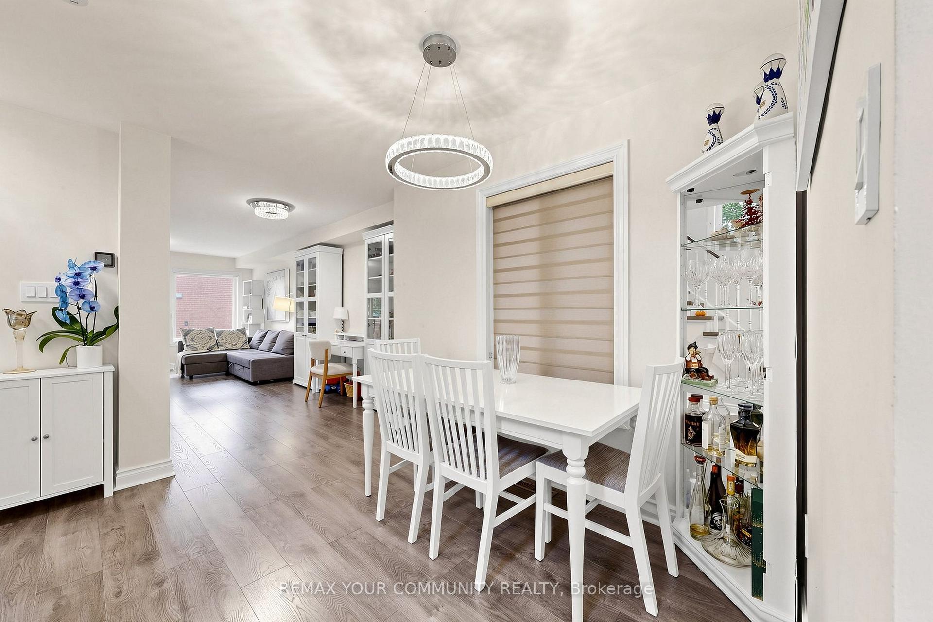 Photo 12 of 187 Vanguard Road, Vaughan, Patterson — HOMEH