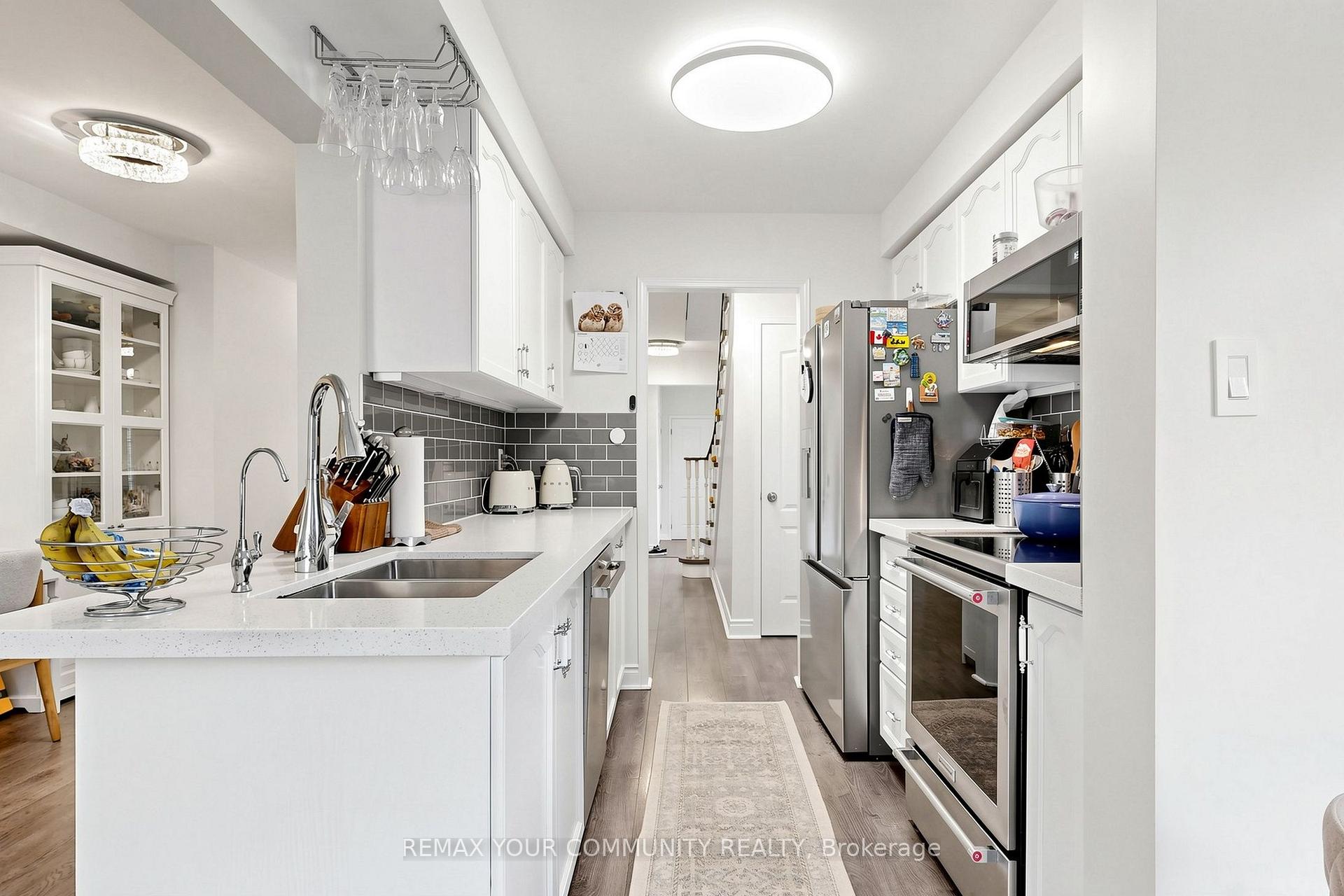 Photo 13 of 187 Vanguard Road, Vaughan, Patterson — HOMEH