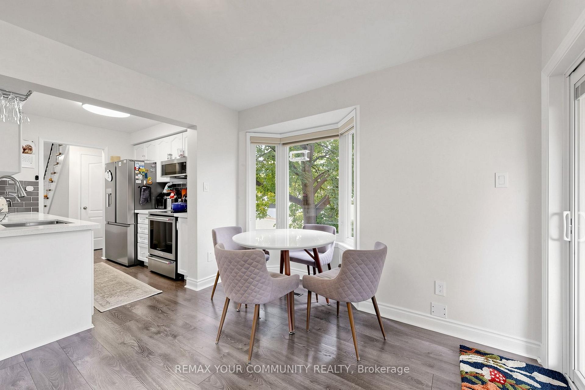 Photo 16 of 187 Vanguard Road, Vaughan, Patterson — HOMEH