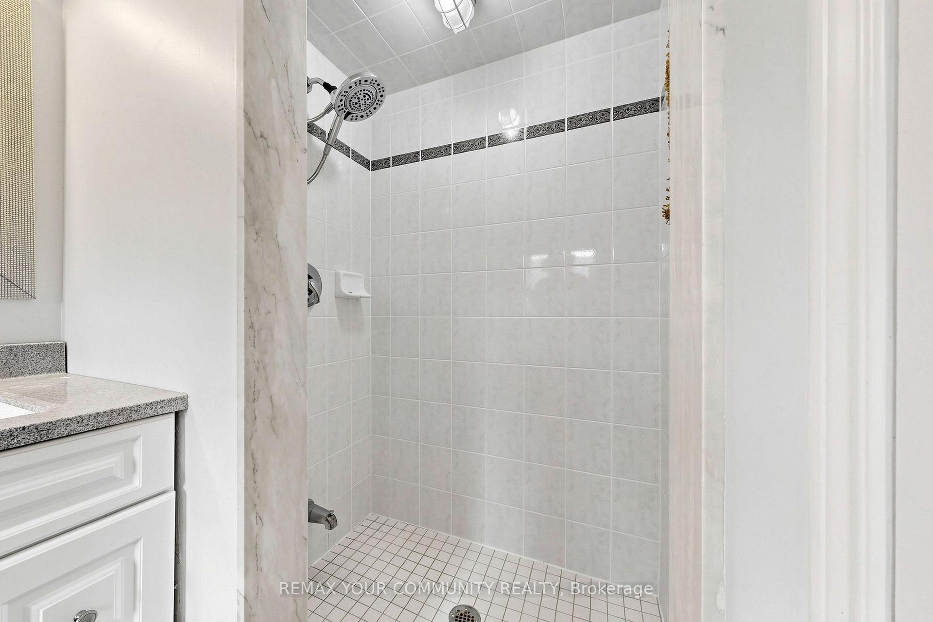 Photo 27 of 187 Vanguard Road, Vaughan, Patterson — HOMEH