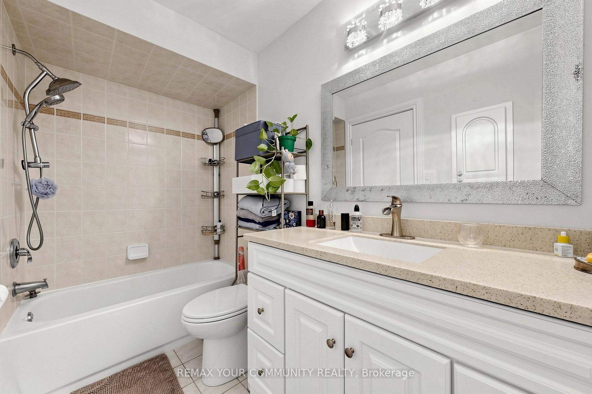 Photo 35 of 187 Vanguard Road, Vaughan, Patterson — HOMEH