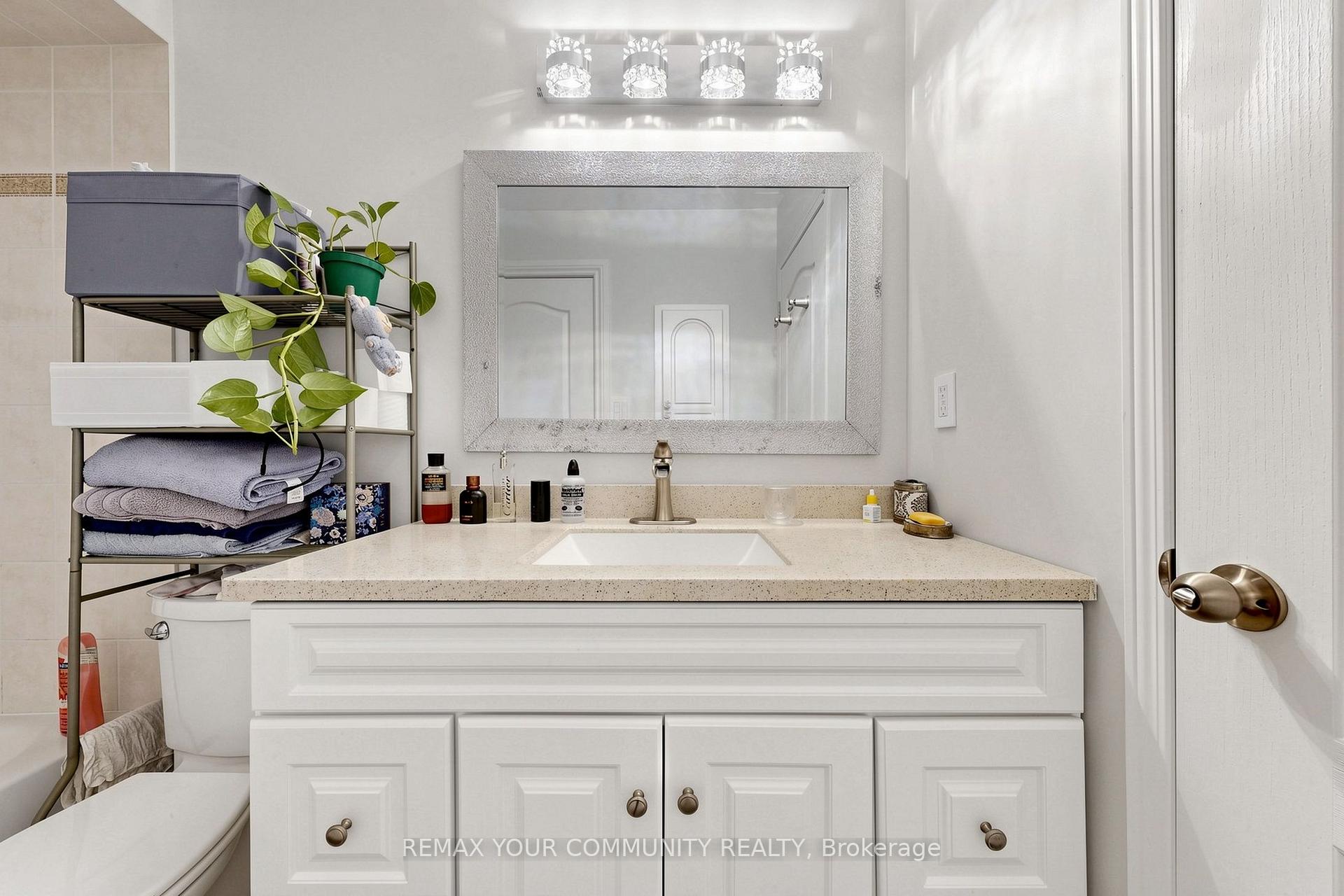 Photo 36 of 187 Vanguard Road, Vaughan, Patterson — HOMEH