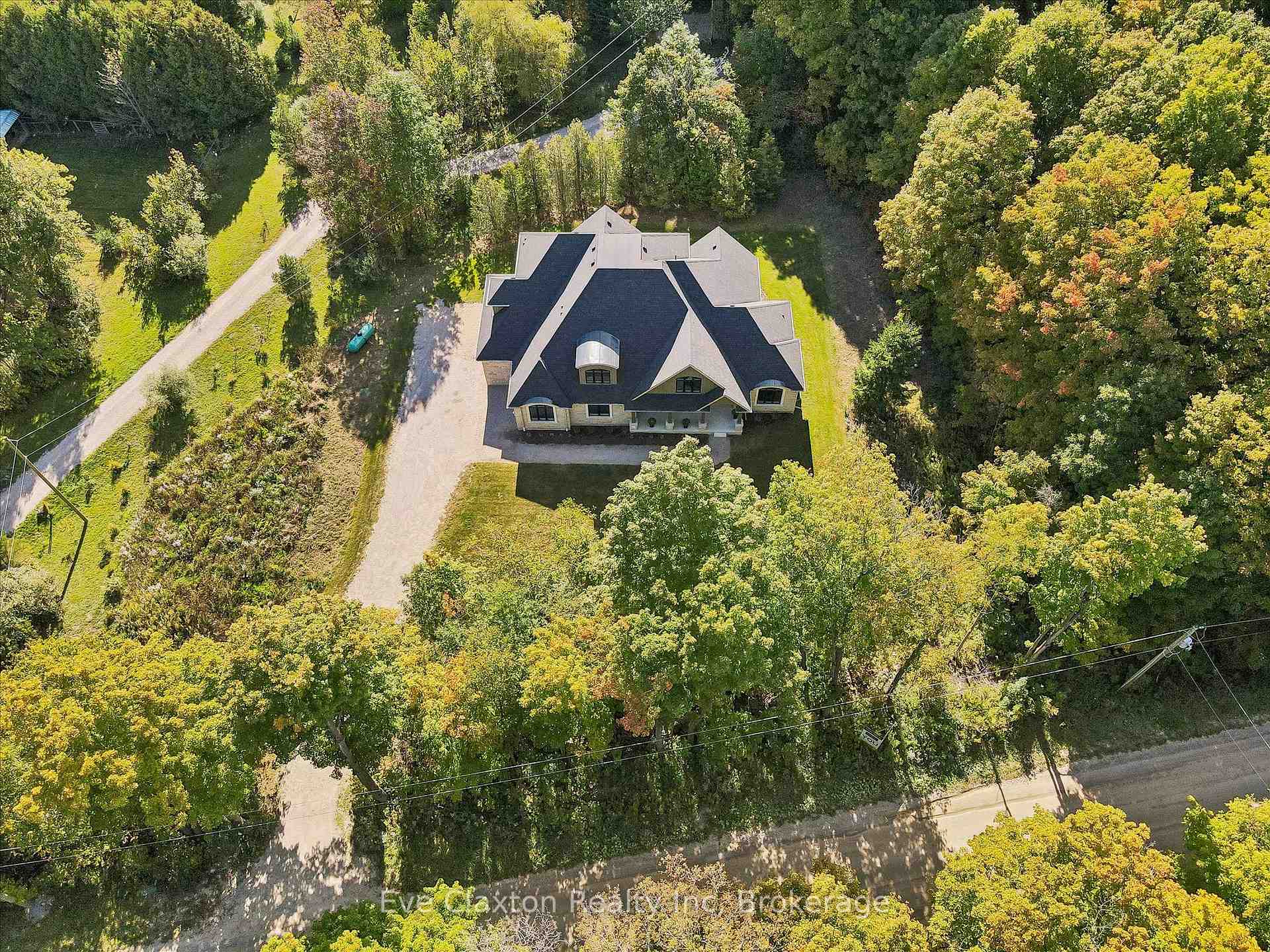 Photo 3 of 4512 Concession 11 Road, Puslinch, Rural Puslinch East — HOMEH