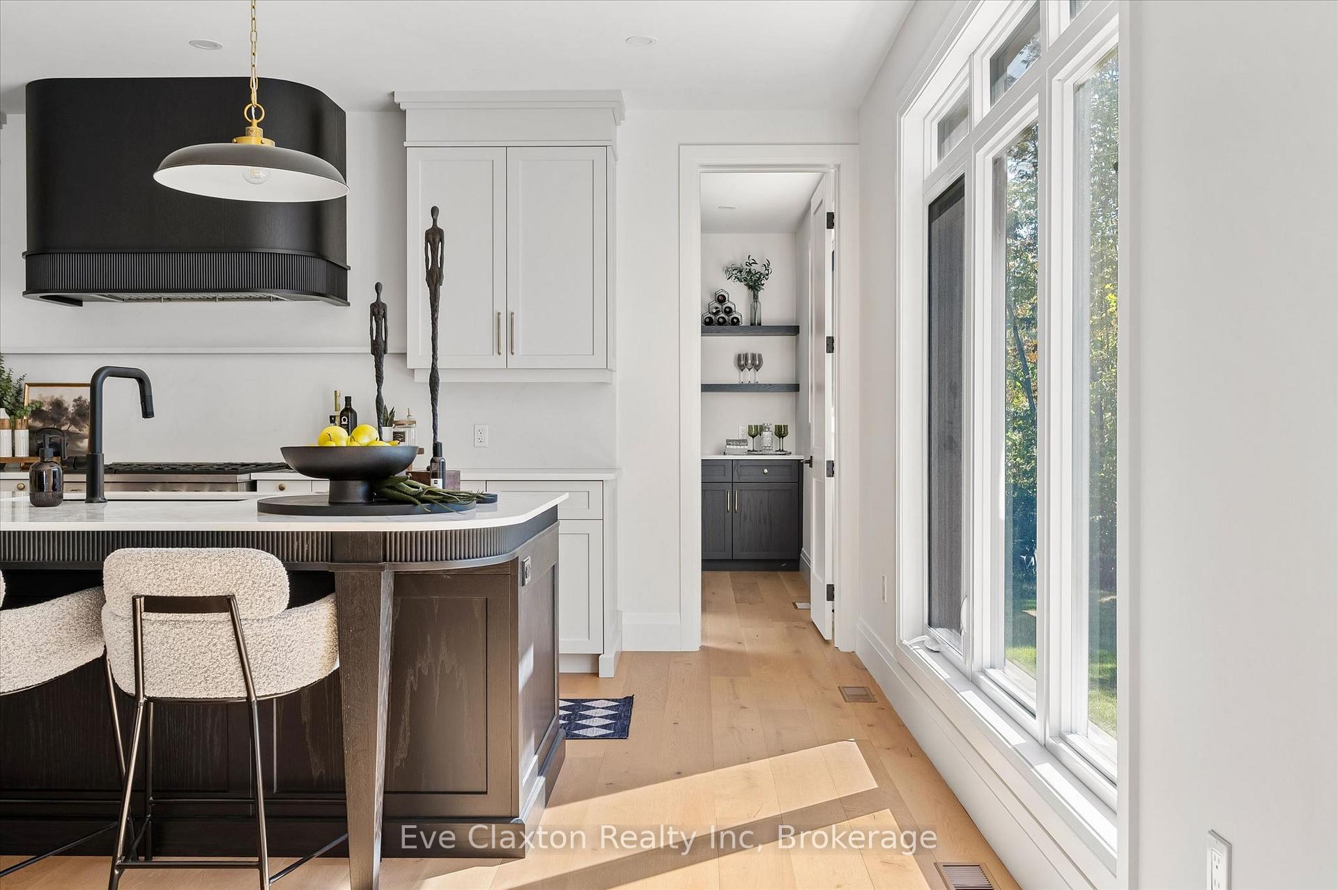 Photo 20 of 4512 Concession 11 Road, Puslinch, Rural Puslinch East — HOMEH
