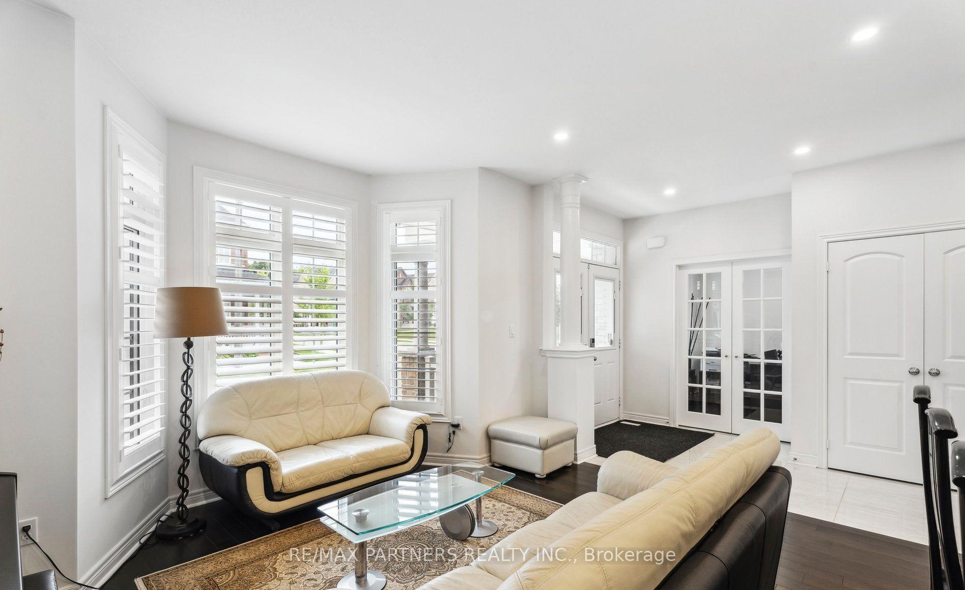 Photo 5 of 2 Portia Street, Markham, Cornell — HOMEH