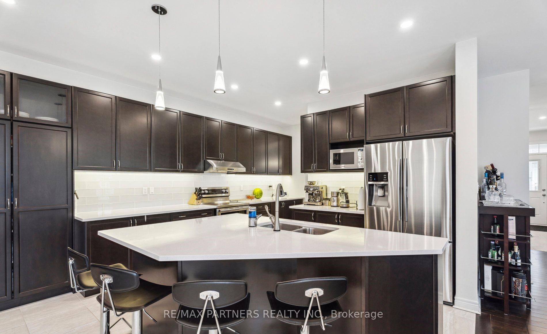 Photo 7 of 2 Portia Street, Markham, Cornell — HOMEH