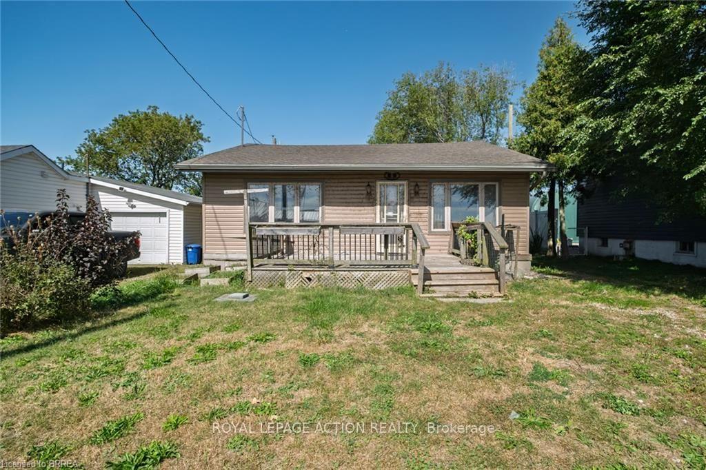 Photo 3 of 1459 Lakeshore Road, Haldimand — HOMEH