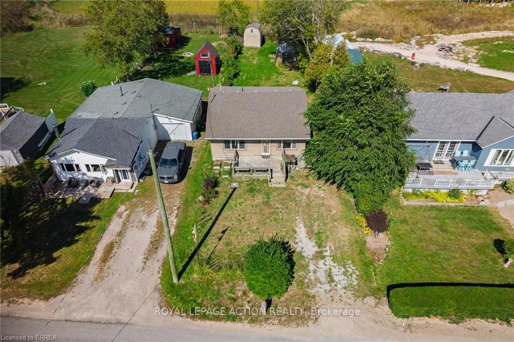 Photo 18 of 1459 Lakeshore Road, Haldimand — HOMEH
