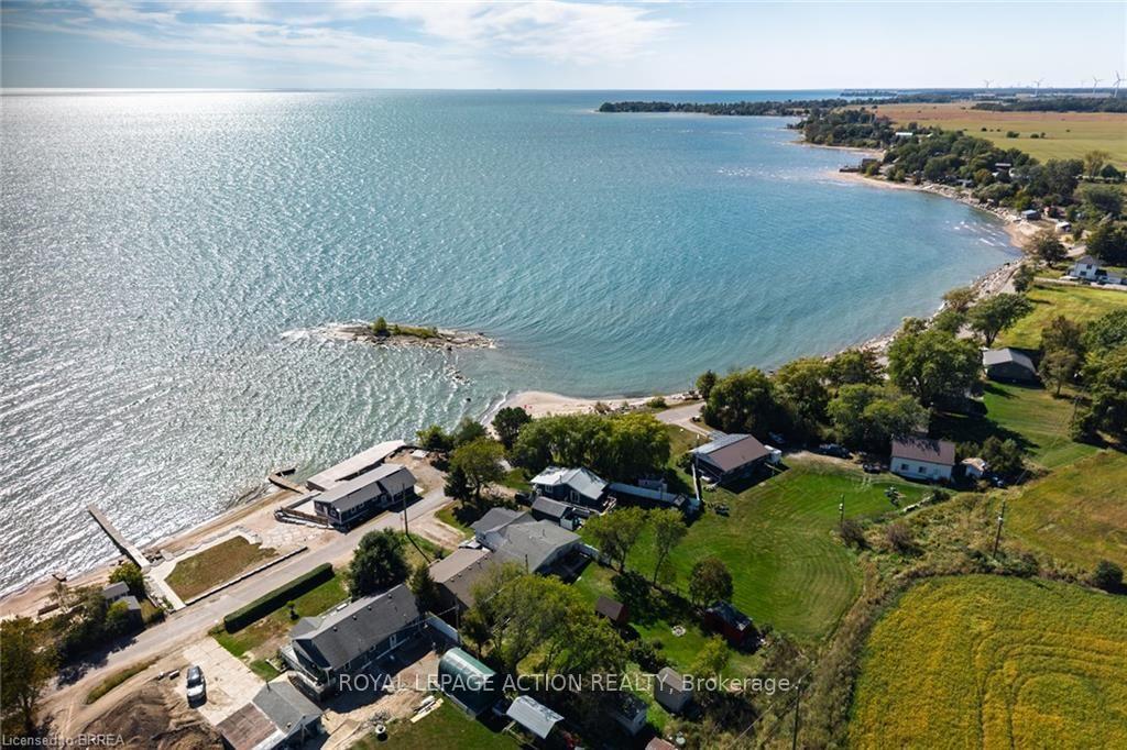 Photo 20 of 1459 Lakeshore Road, Haldimand — HOMEH