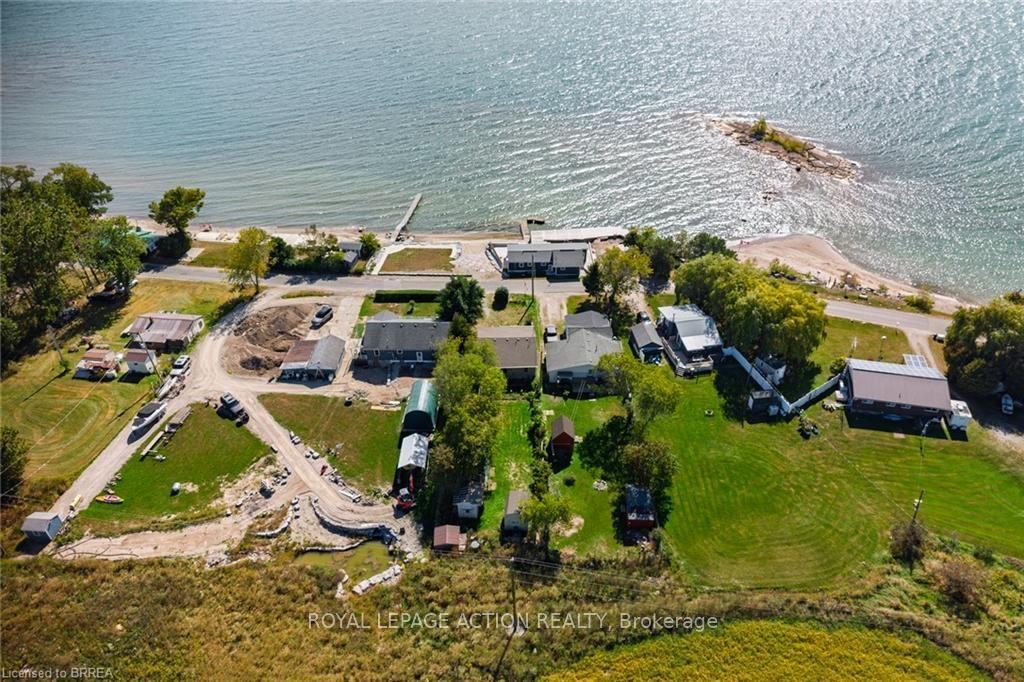 Photo 21 of 1459 Lakeshore Road, Haldimand — HOMEH