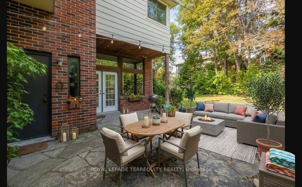 Photo 27 of 102 Anndale Drive, North York, Willowdale East — HOMEH