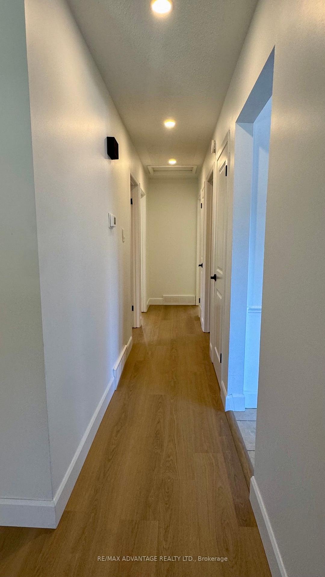Photo 5 of 359 Ferndale Avenue, London, South Q — HOMEH