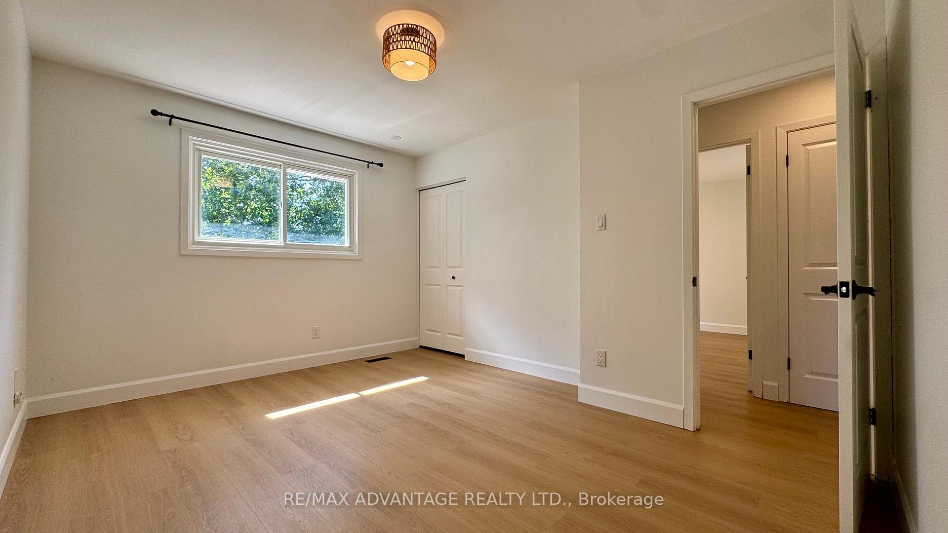 Photo 18 of 359 Ferndale Avenue, London, South Q — HOMEH