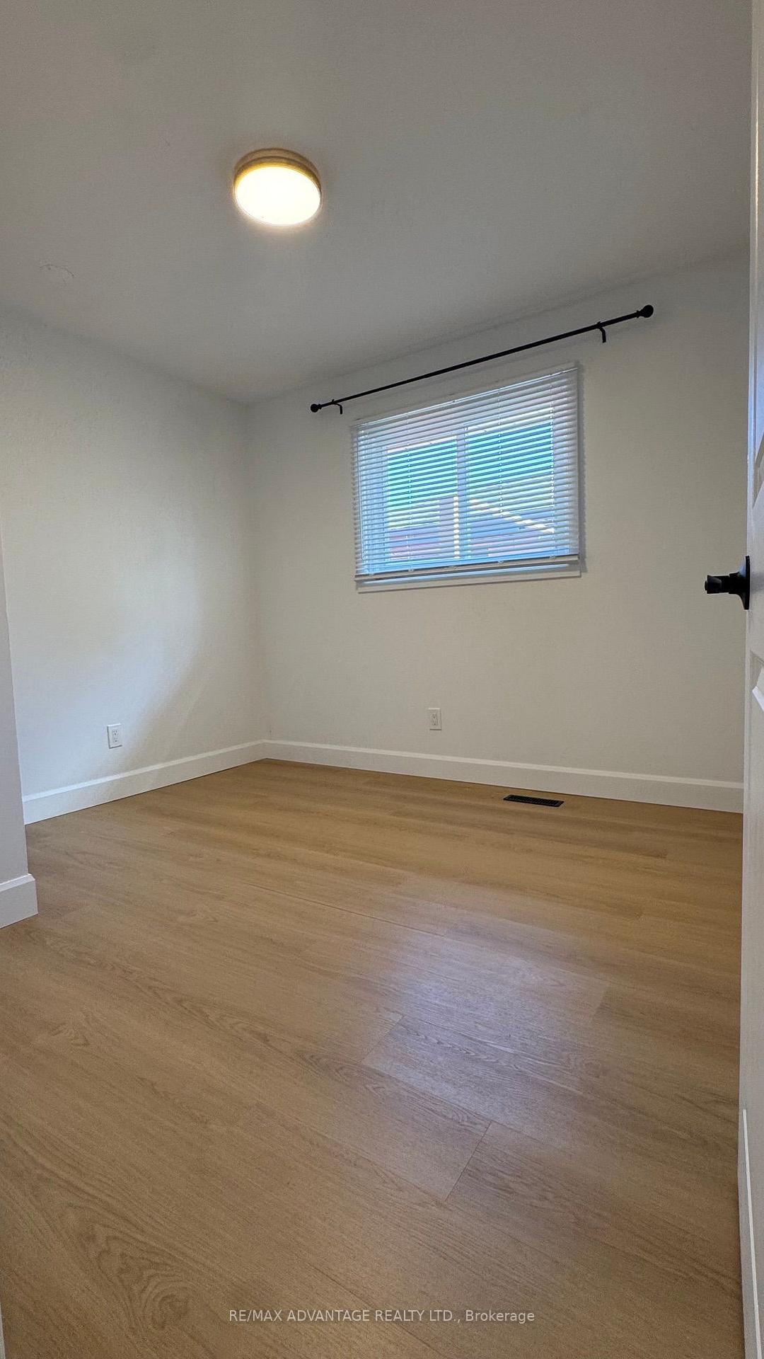 Photo 31 of 359 Ferndale Avenue, London, South Q — HOMEH