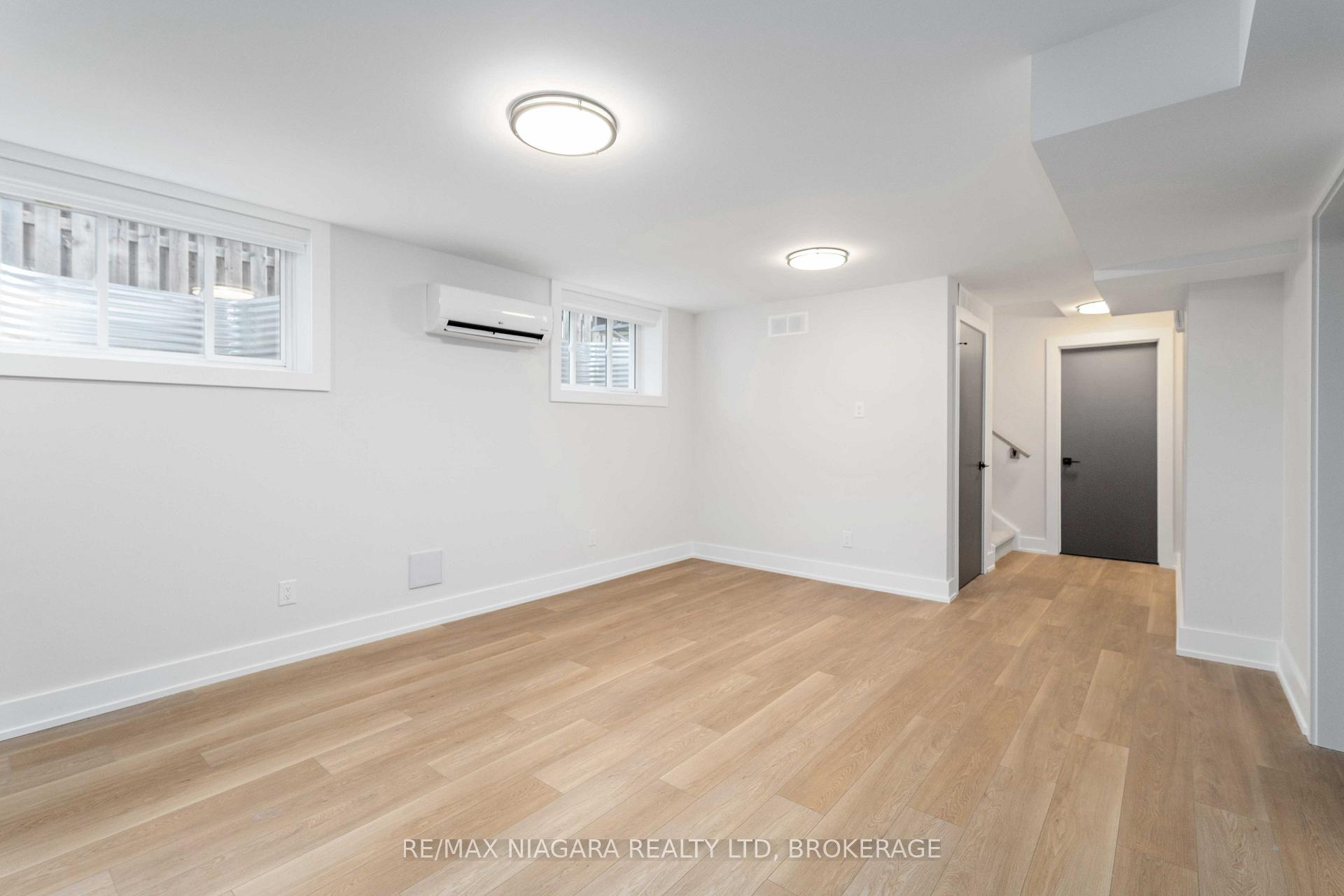 Photo 5 of Unit B, 37 Buchanan Road, St. Catharines, Carlton/Bunting — HOMEH