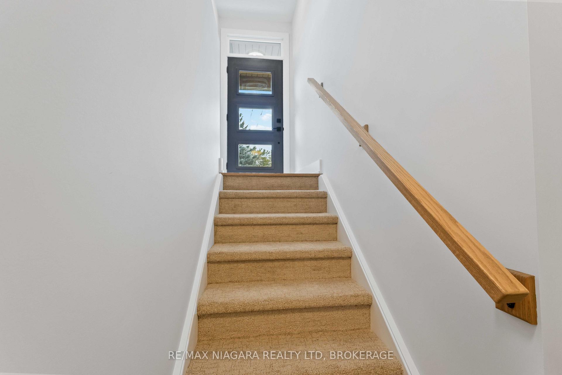 Photo 12 of Unit B, 37 Buchanan Road, St. Catharines, Carlton/Bunting — HOMEH