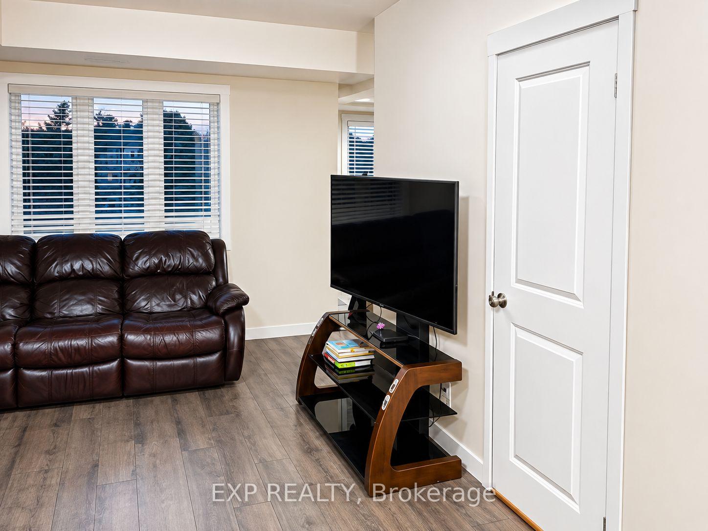 Photo 6 of Unit C14, 160 Rochefort Street, Kitchener, Huron Park — HOMEH