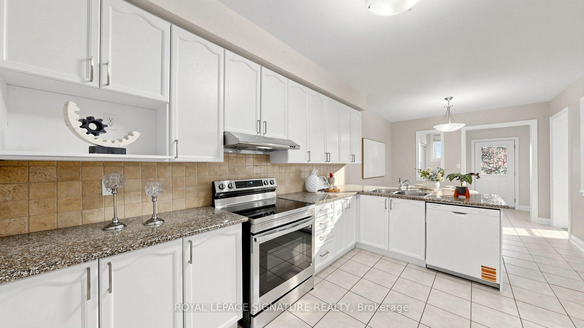 Photo 11 of 1 Capogna Street, Markham, Cornell — HOMEH