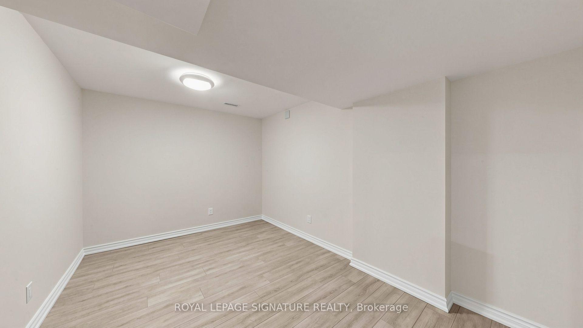 Photo 24 of 1 Capogna Street, Markham, Cornell — HOMEH