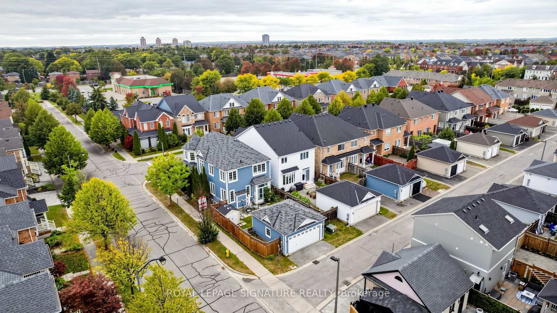 Photo 30 of 1 Capogna Street, Markham, Cornell — HOMEH