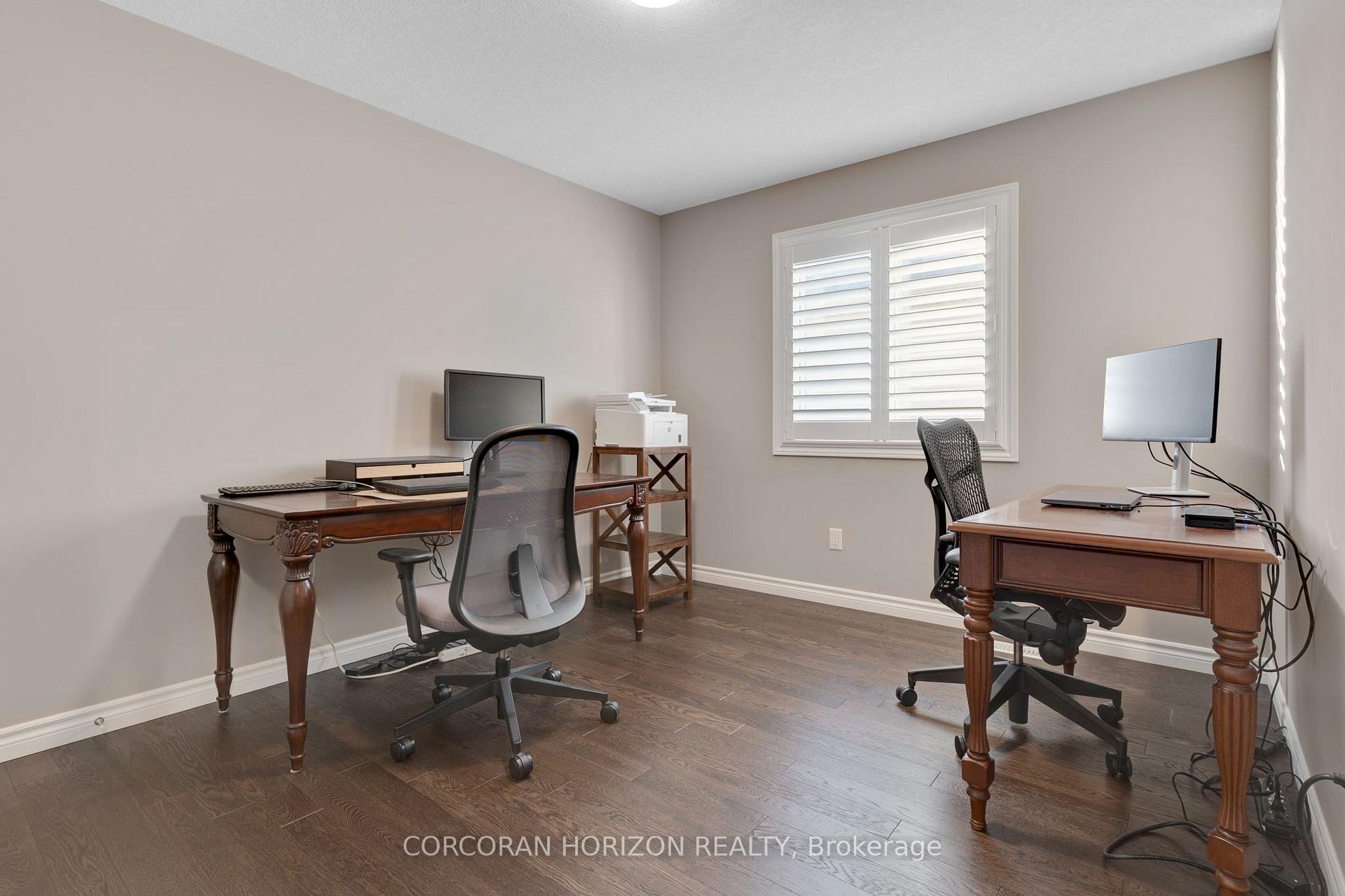 Photo 36 of 213 Ladyslipper Drive, Waterloo, Columbia Forest/Clair Hills — HOMEH