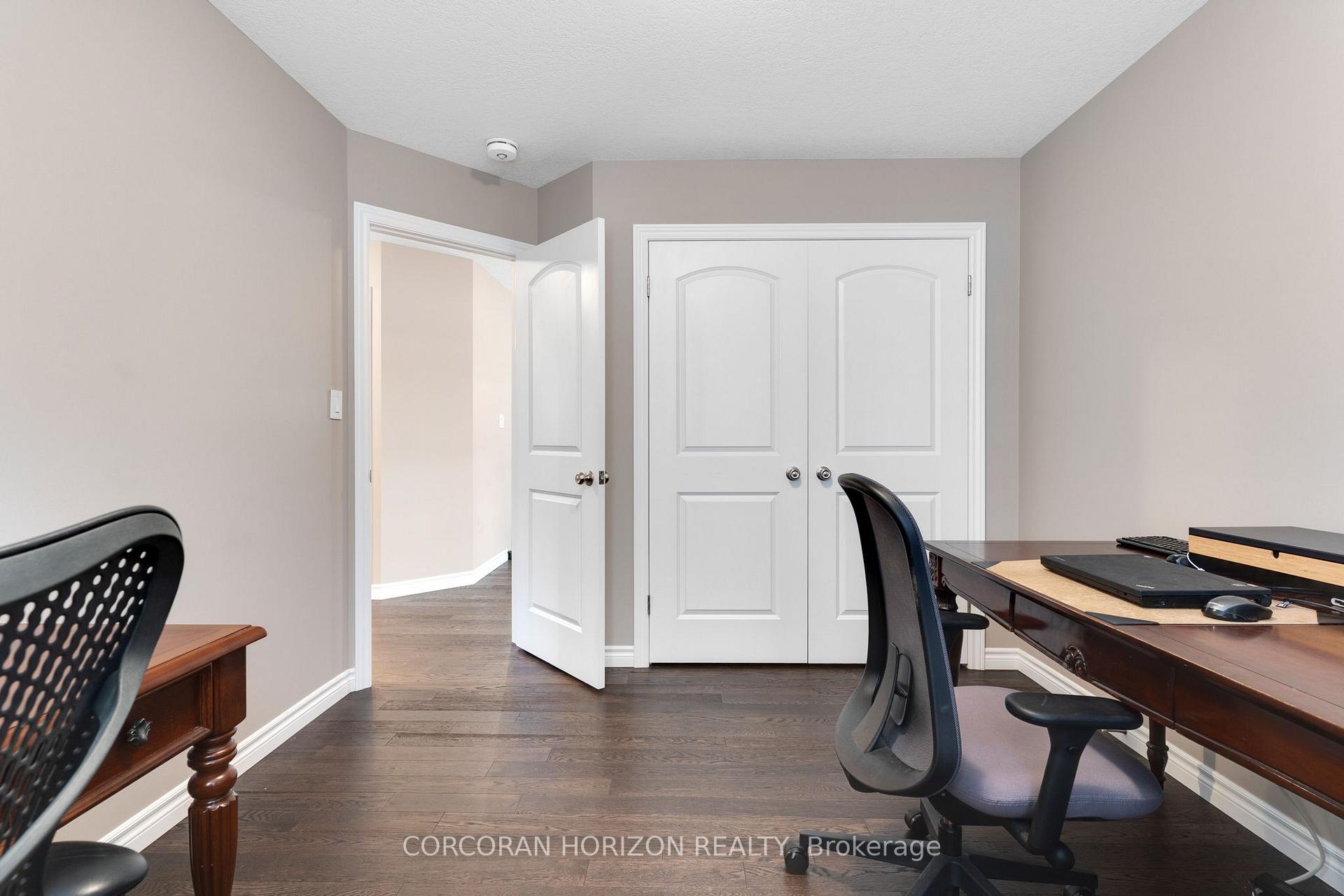 Photo 37 of 213 Ladyslipper Drive, Waterloo, Columbia Forest/Clair Hills — HOMEH