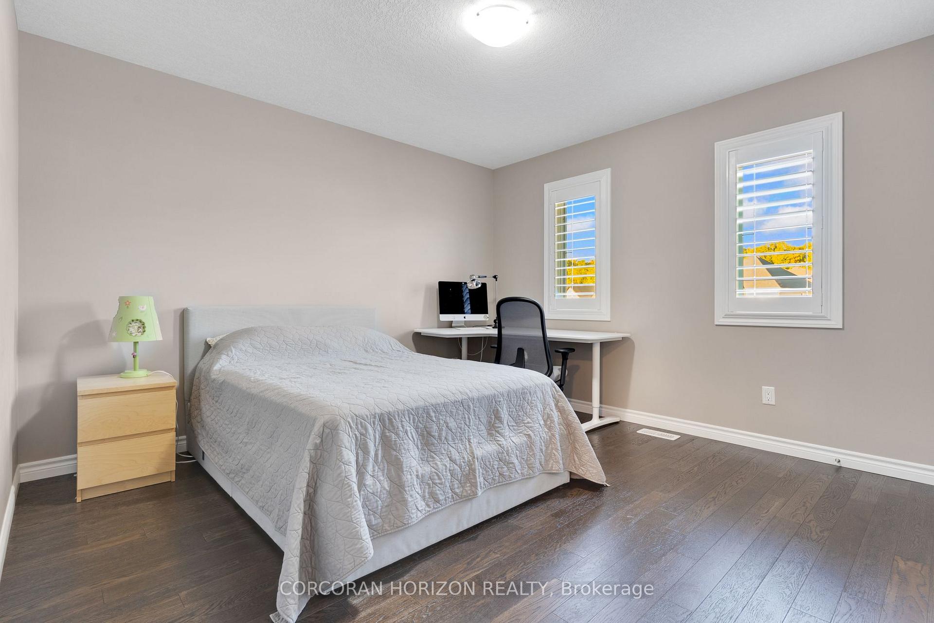 Photo 38 of 213 Ladyslipper Drive, Waterloo, Columbia Forest/Clair Hills — HOMEH