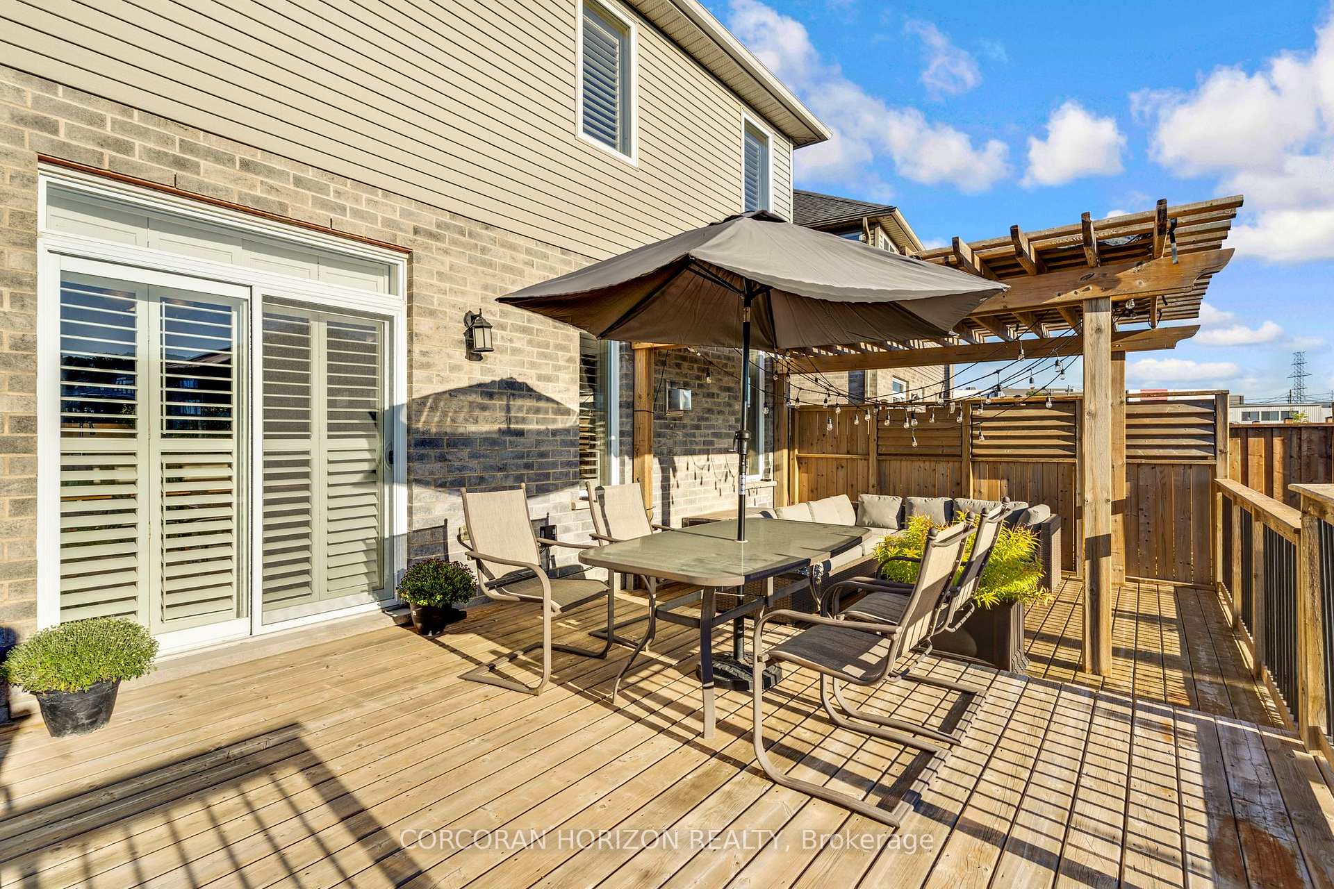 Photo 43 of 213 Ladyslipper Drive, Waterloo, Columbia Forest/Clair Hills — HOMEH
