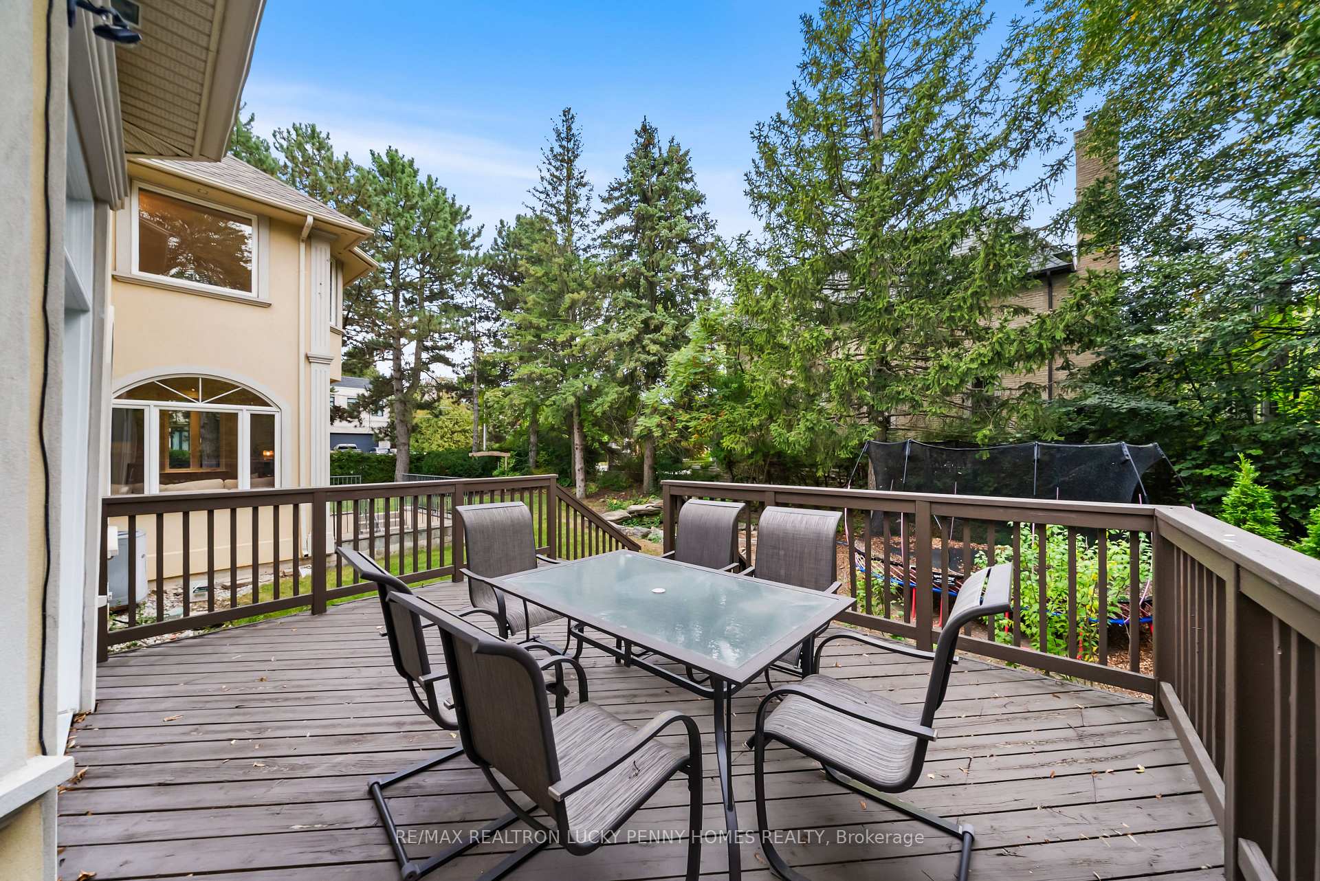 Photo 17 of 18 Donna Mae Crescent, Vaughan, Crestwood-Springfarm-Yorkhill — HOMEH