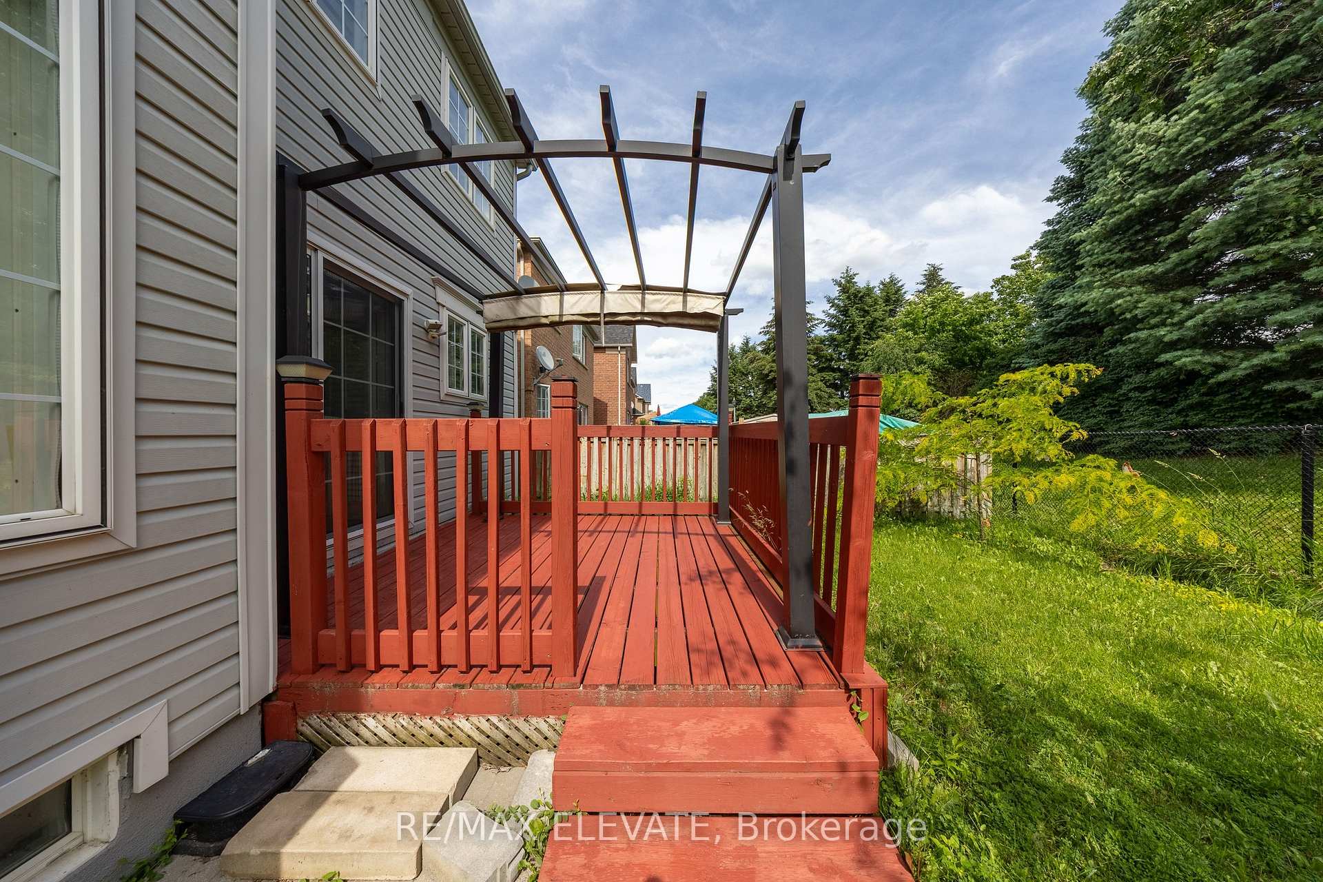 Photo 42 of 43 McSweeney Crescent, Ajax, Northwest Ajax — HOMEH