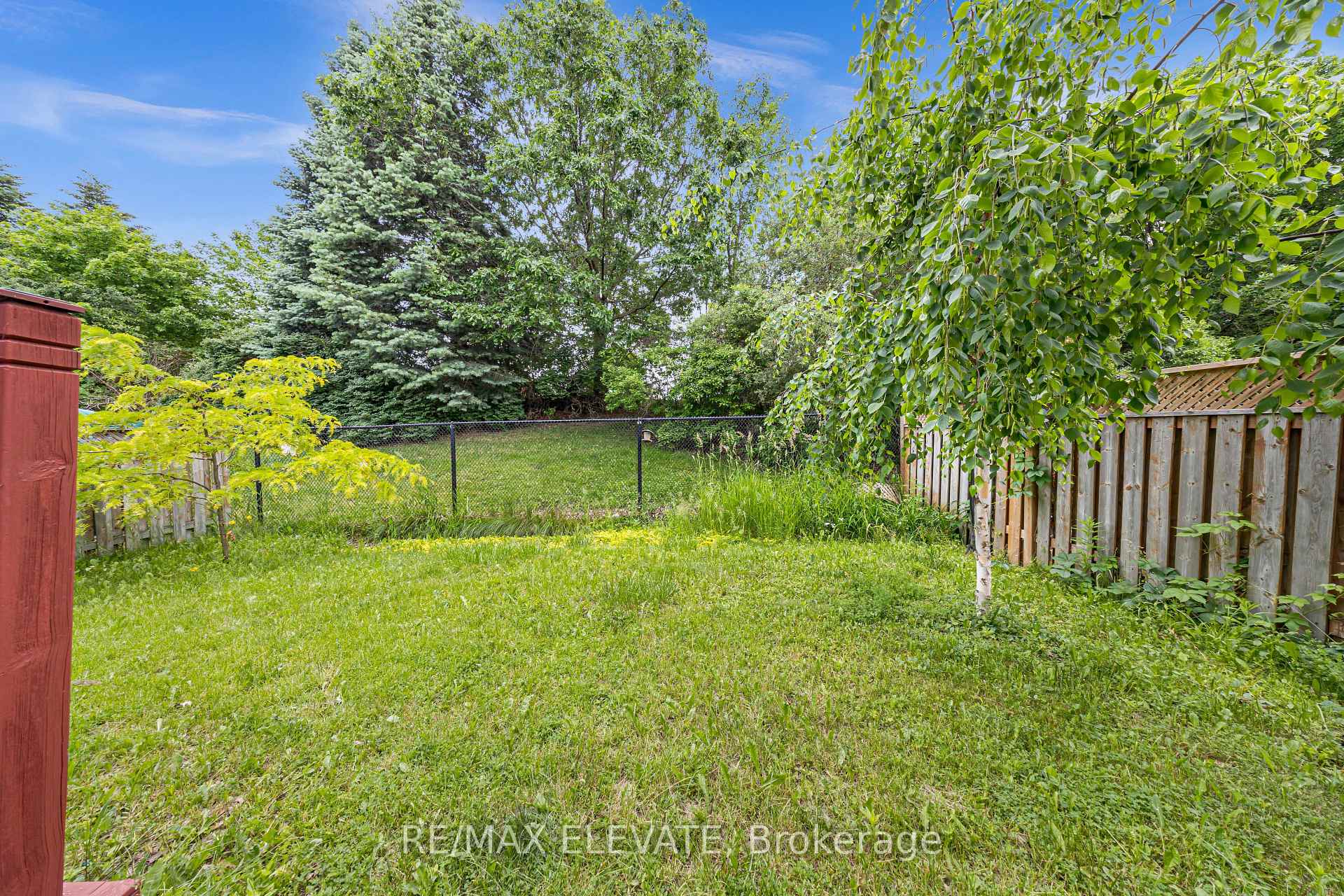 Photo 44 of 43 McSweeney Crescent, Ajax, Northwest Ajax — HOMEH