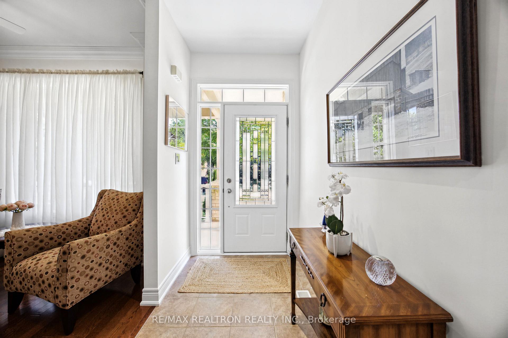 Photo 7 of 1158 Quaker Trail, Newmarket, Stonehaven-Wyndham — HOMEH