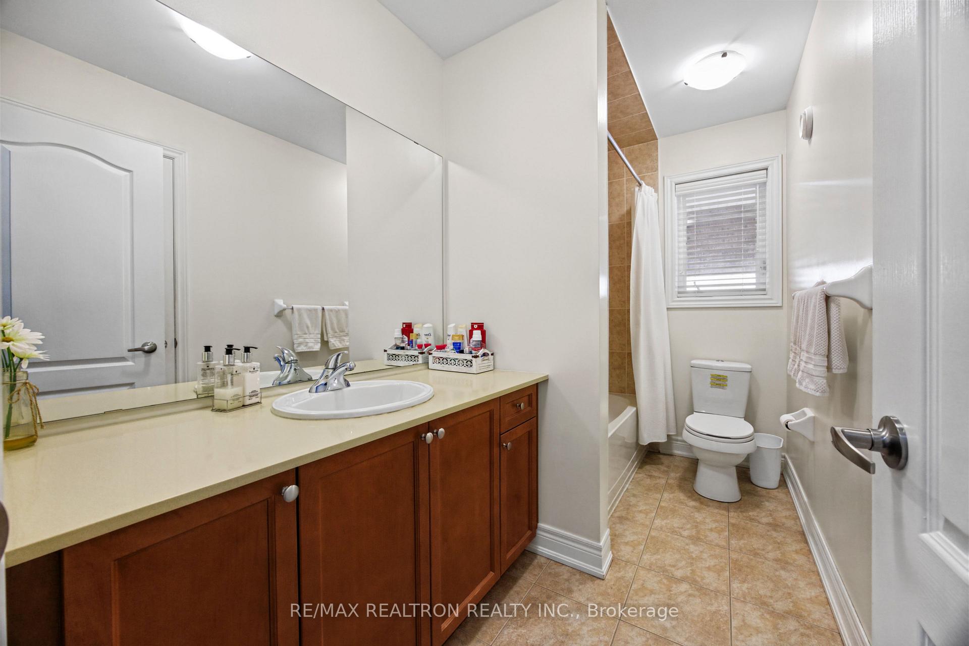 Photo 40 of 1158 Quaker Trail, Newmarket, Stonehaven-Wyndham — HOMEH