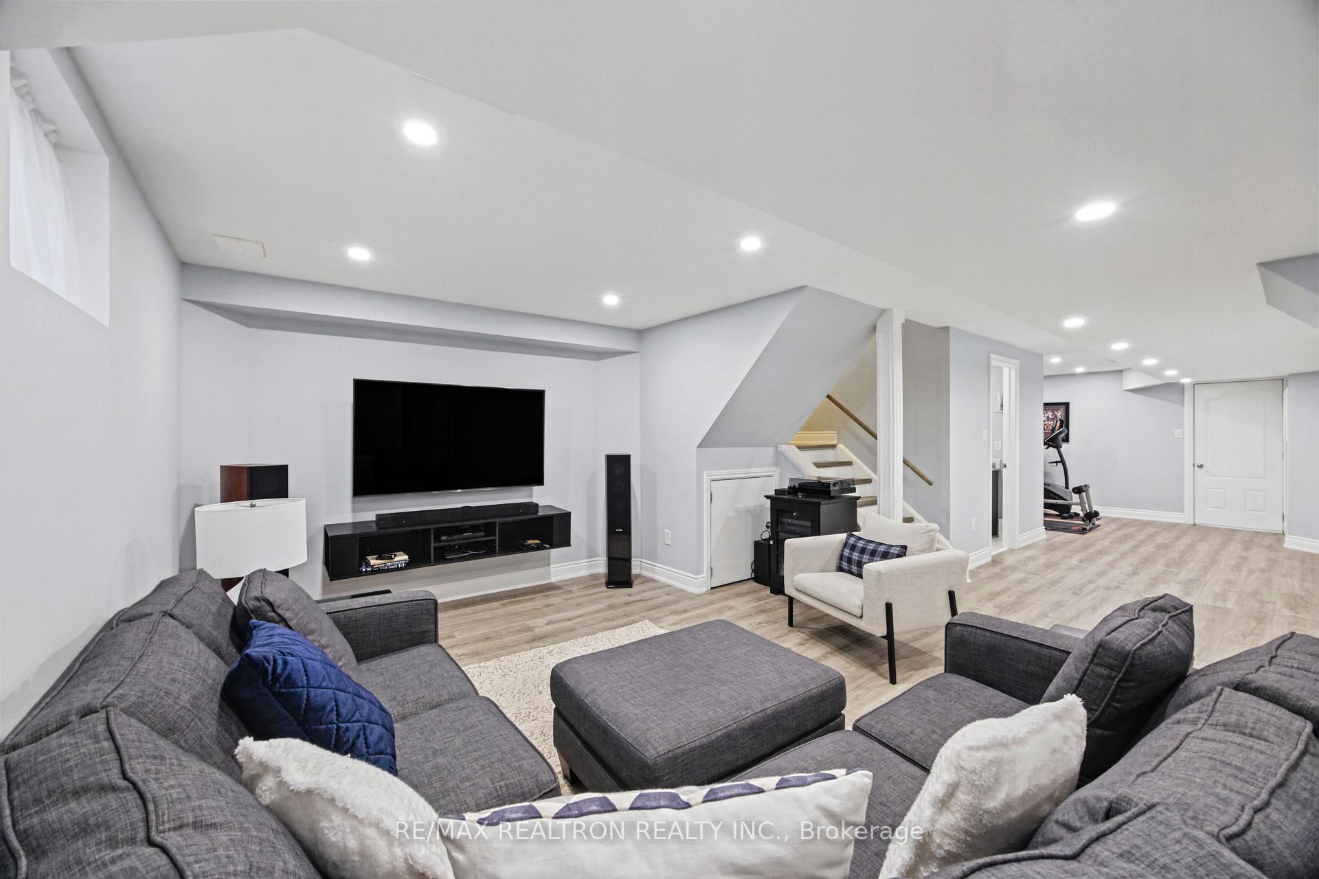 Photo 42 of 1158 Quaker Trail, Newmarket, Stonehaven-Wyndham — HOMEH