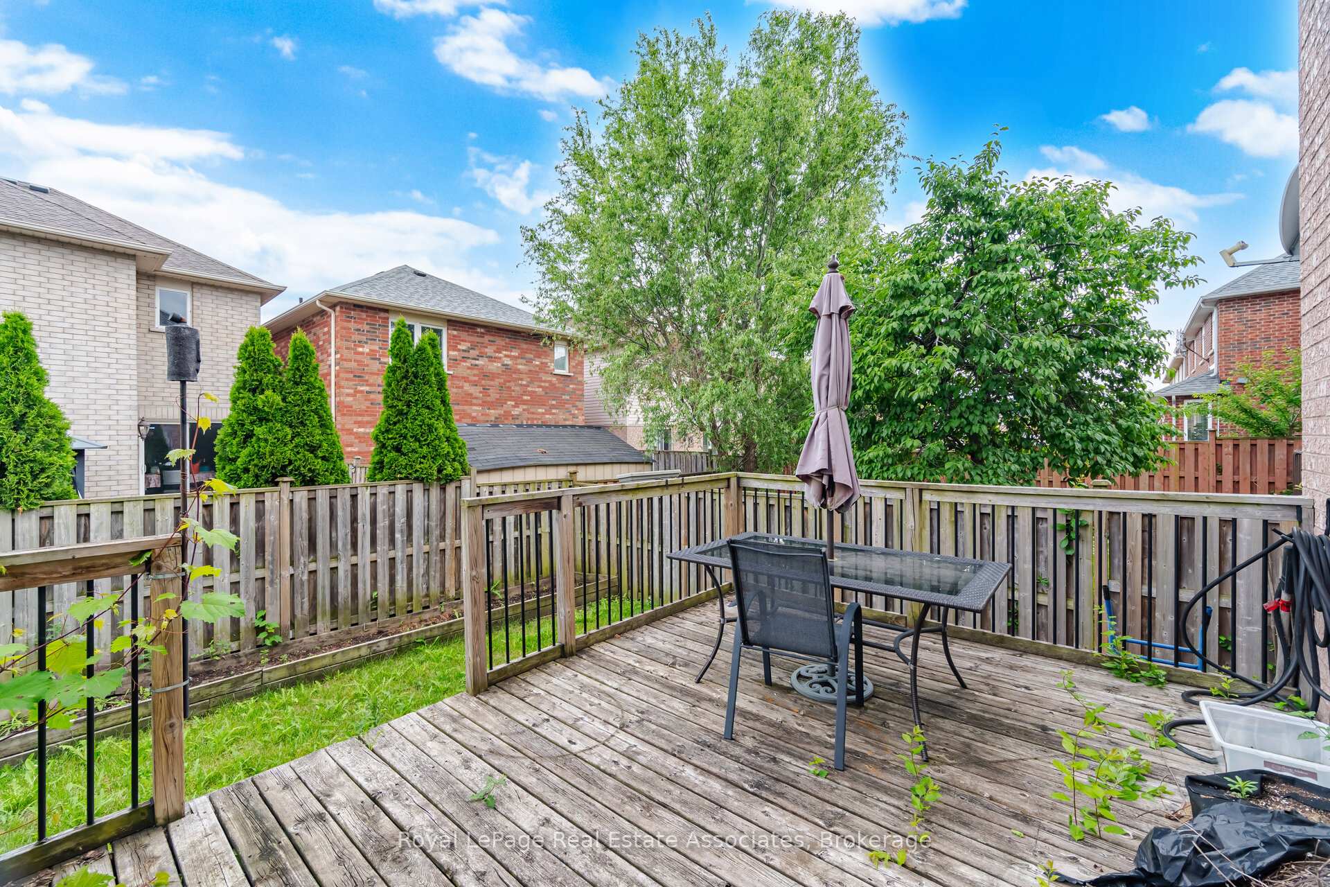 Photo 40 of 70 Echoridge Drive, Brampton, Fletcher's Meadow — HOMEH