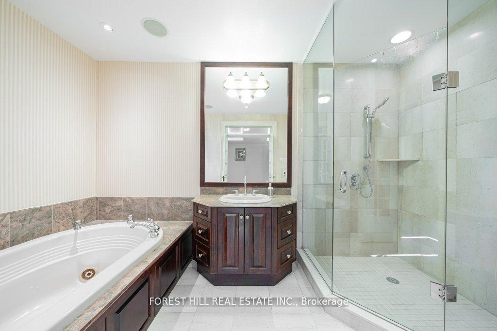 Photo 22 of 82 Brooke Avenue, Toronto, Bedford Park-Nortown — HOMEH