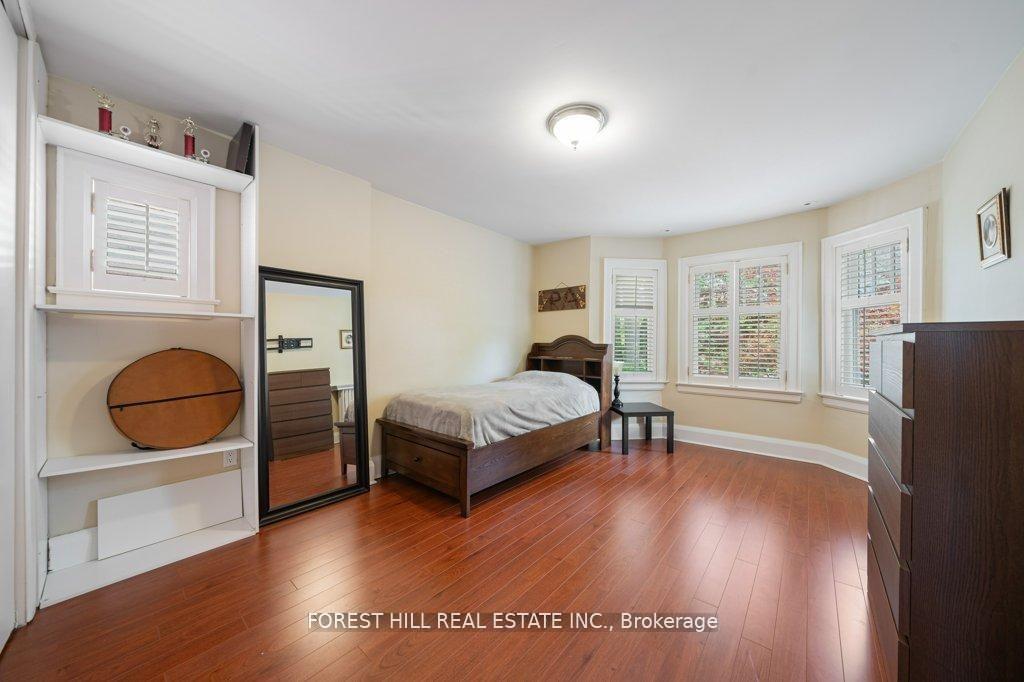 Photo 25 of 82 Brooke Avenue, Toronto, Bedford Park-Nortown — HOMEH