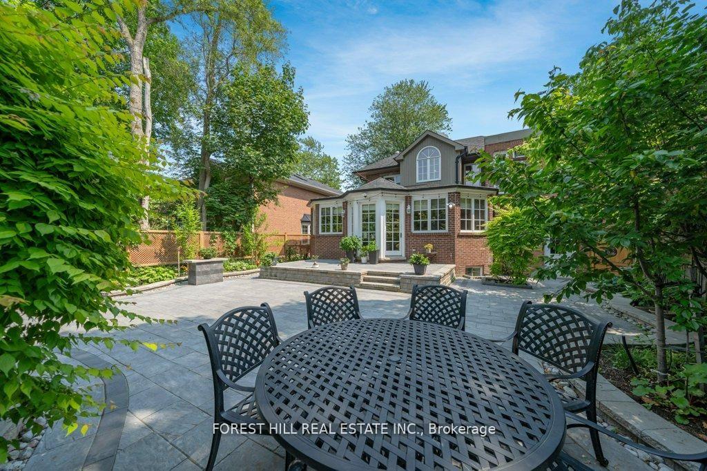 Photo 37 of 82 Brooke Avenue, Toronto, Bedford Park-Nortown — HOMEH
