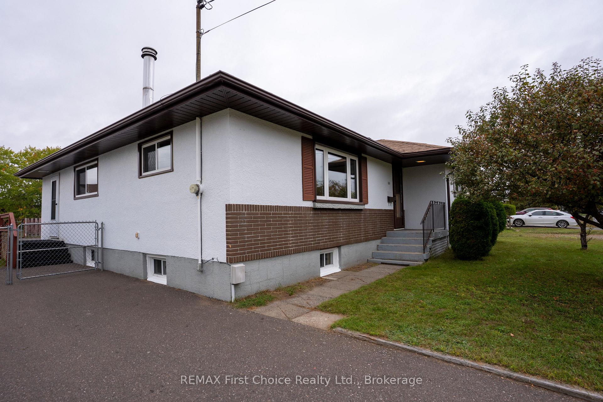 Photo 4 of 69 Matthews St. Street, Thunder Bay, Shuniah — HOMEH