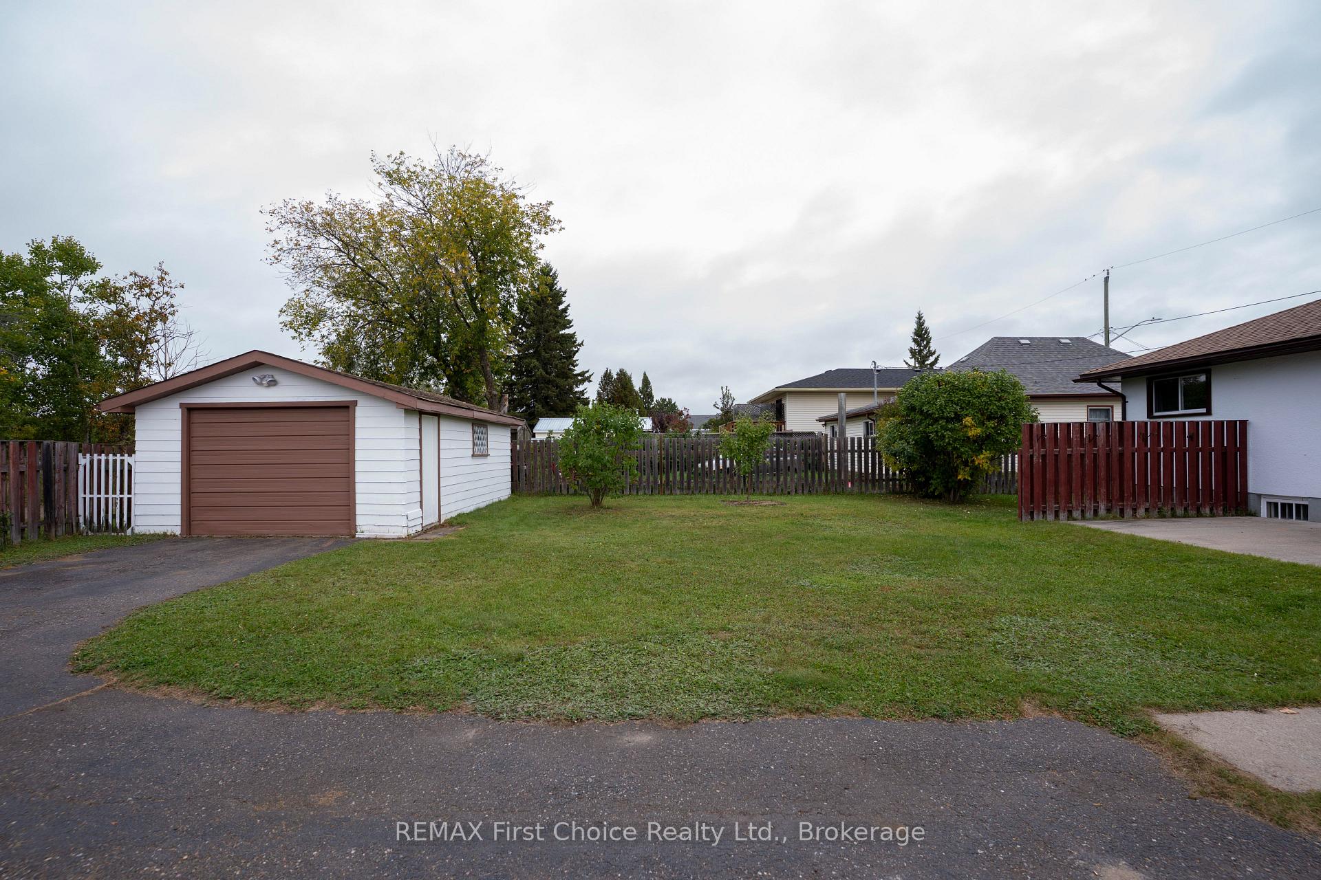 Photo 73 of 69 Matthews St. Street, Thunder Bay, Shuniah — HOMEH