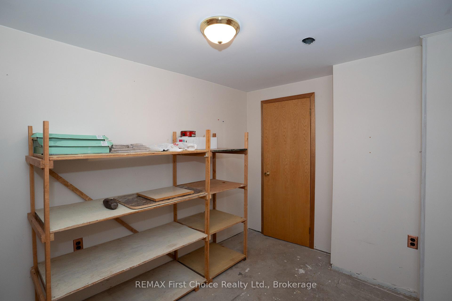 Photo 62 of 69 Matthews St. Street, Thunder Bay, Shuniah — HOMEH