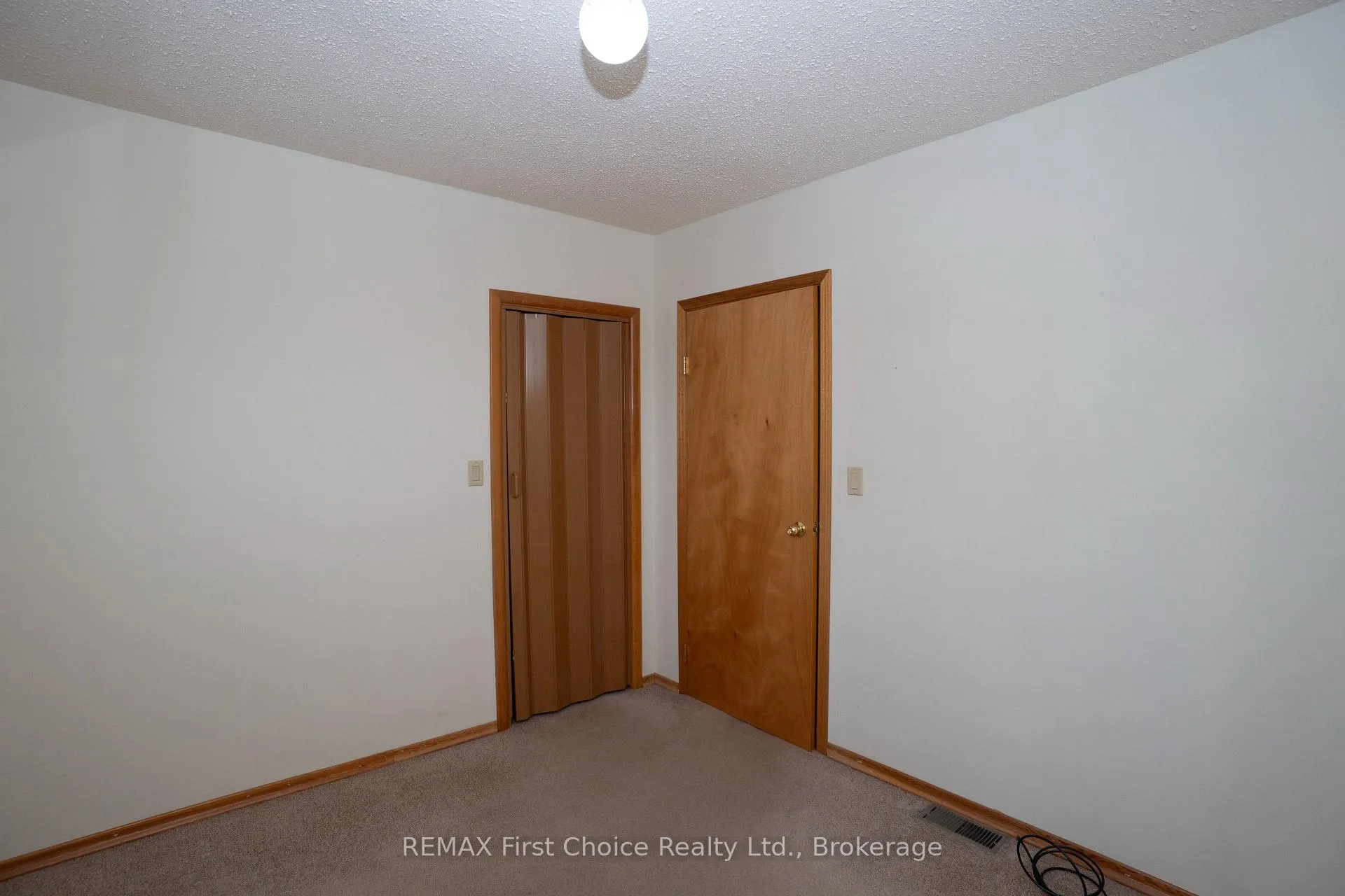 Photo 46 of 69 Matthews St. Street, Thunder Bay, Shuniah — HOMEH