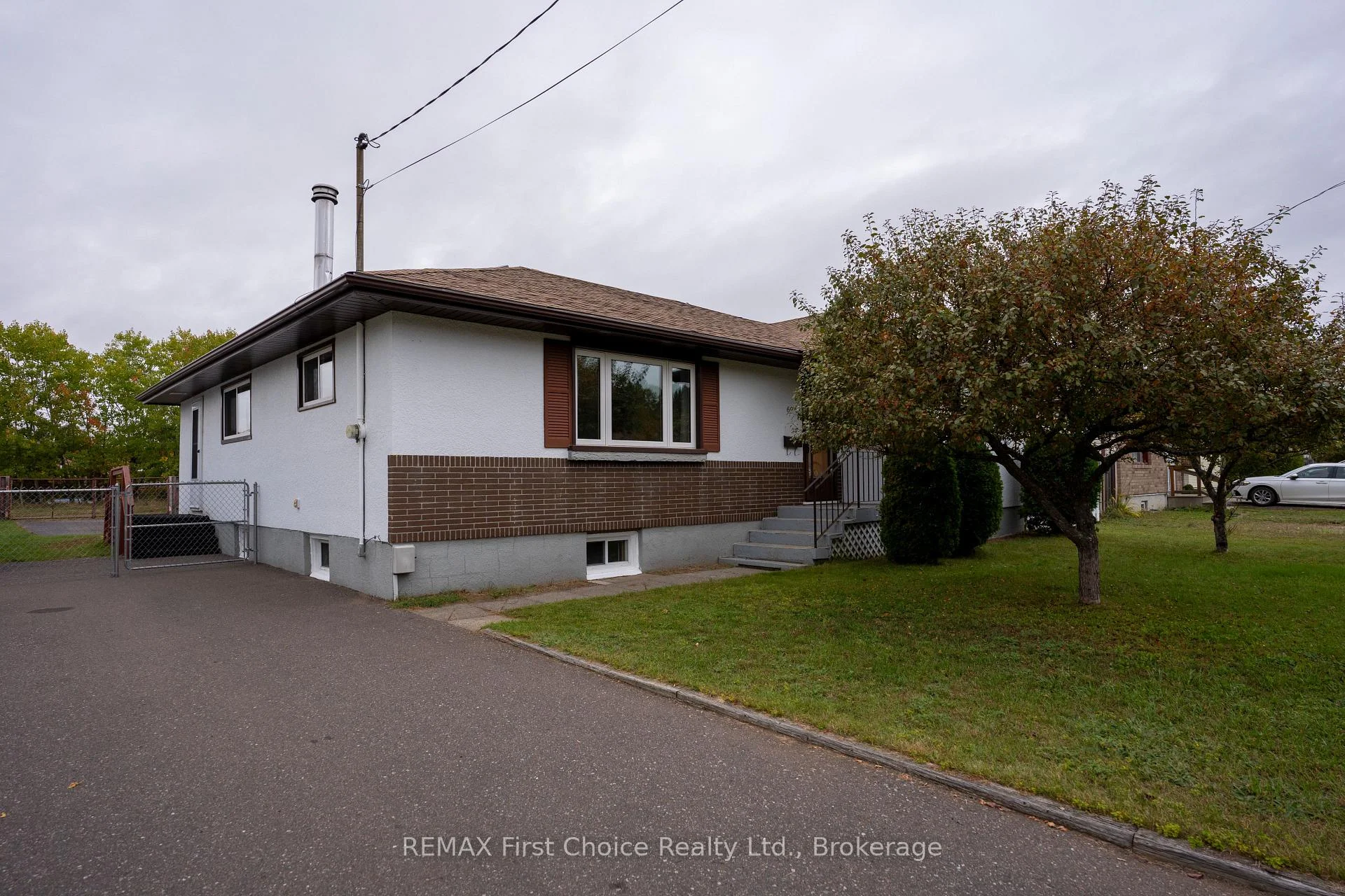 Photo 40 of 69 Matthews St. Street, Thunder Bay, Shuniah — HOMEH