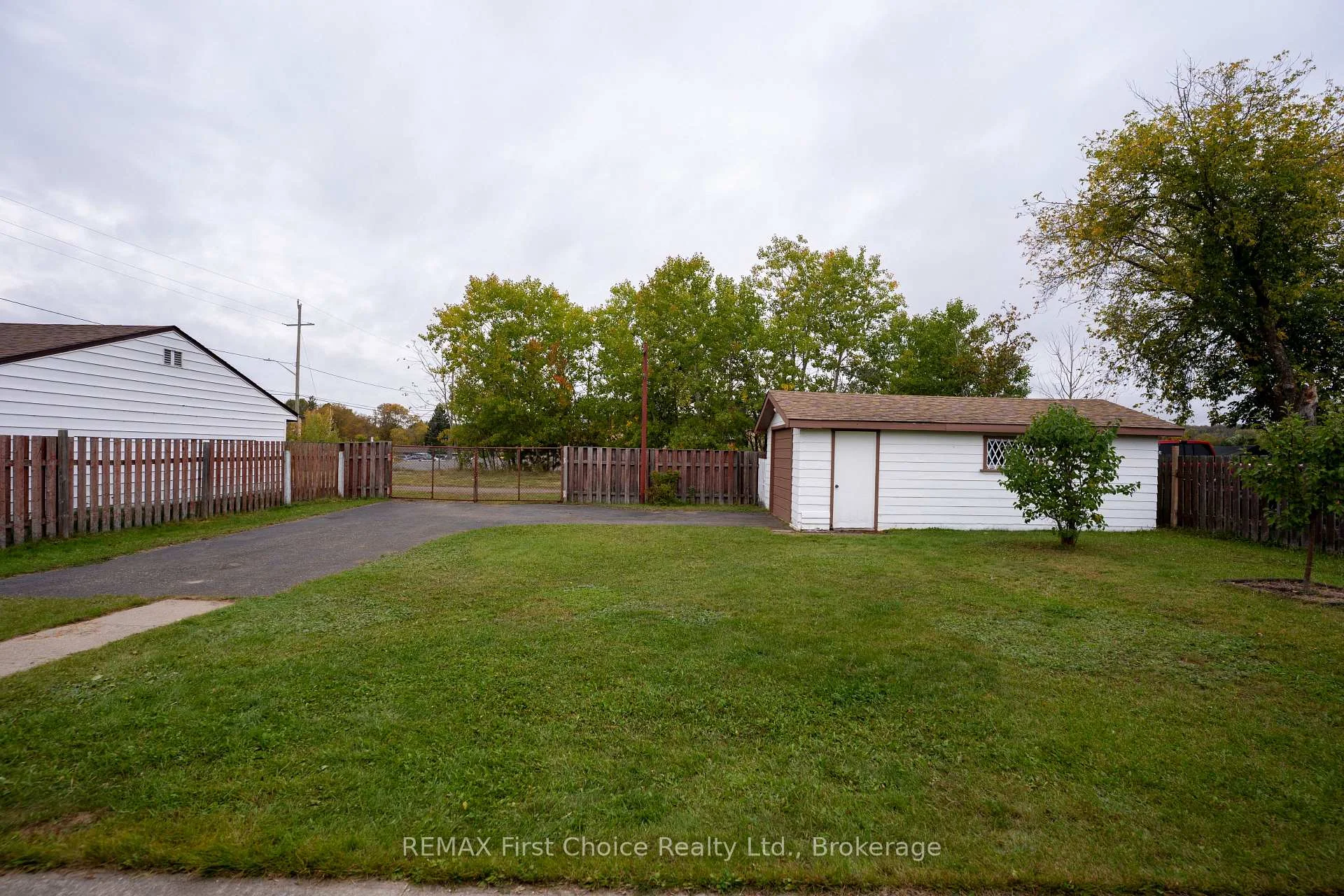 Photo 42 of 69 Matthews St. Street, Thunder Bay, Shuniah — HOMEH