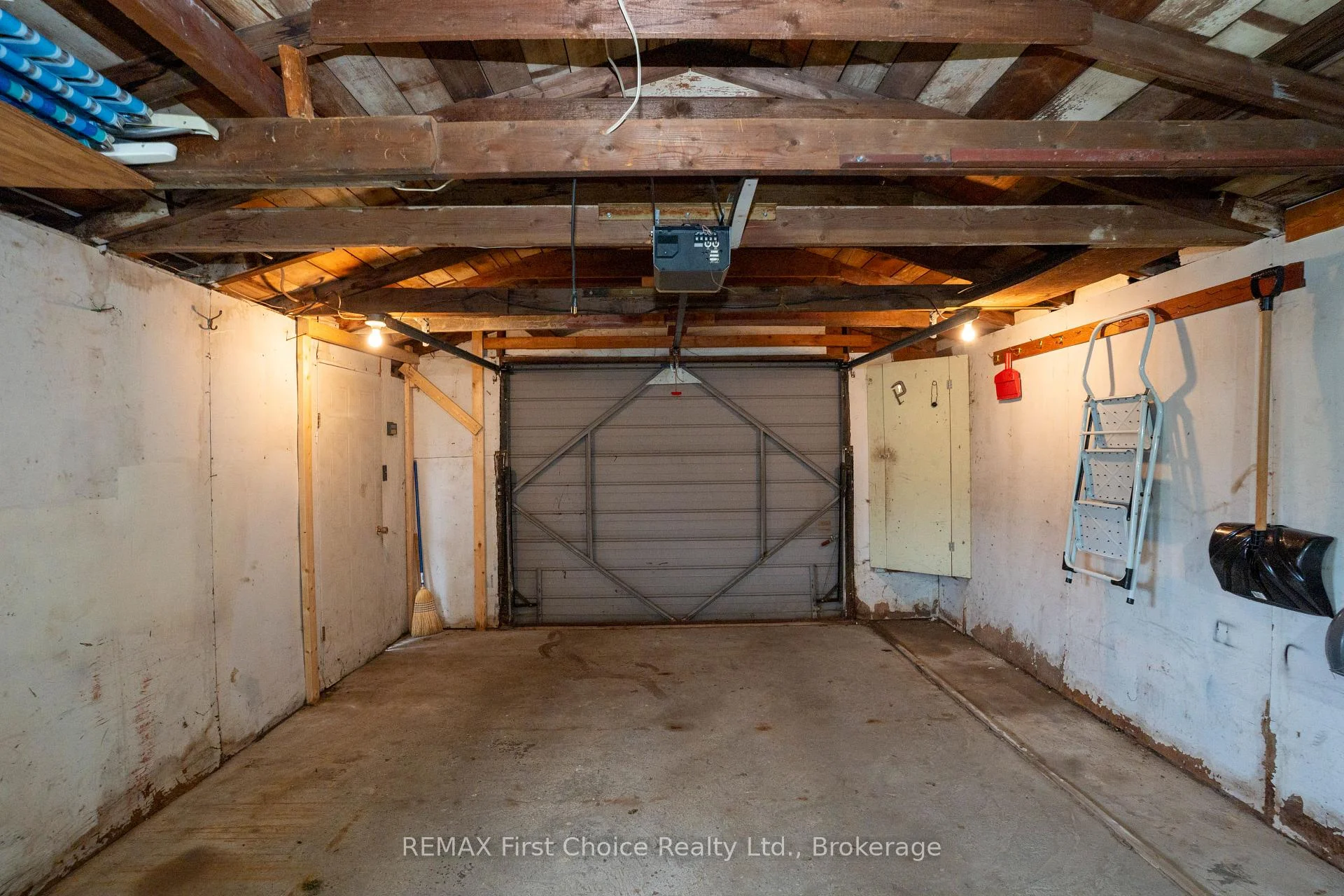 Photo 49 of 69 Matthews St. Street, Thunder Bay, Shuniah — HOMEH