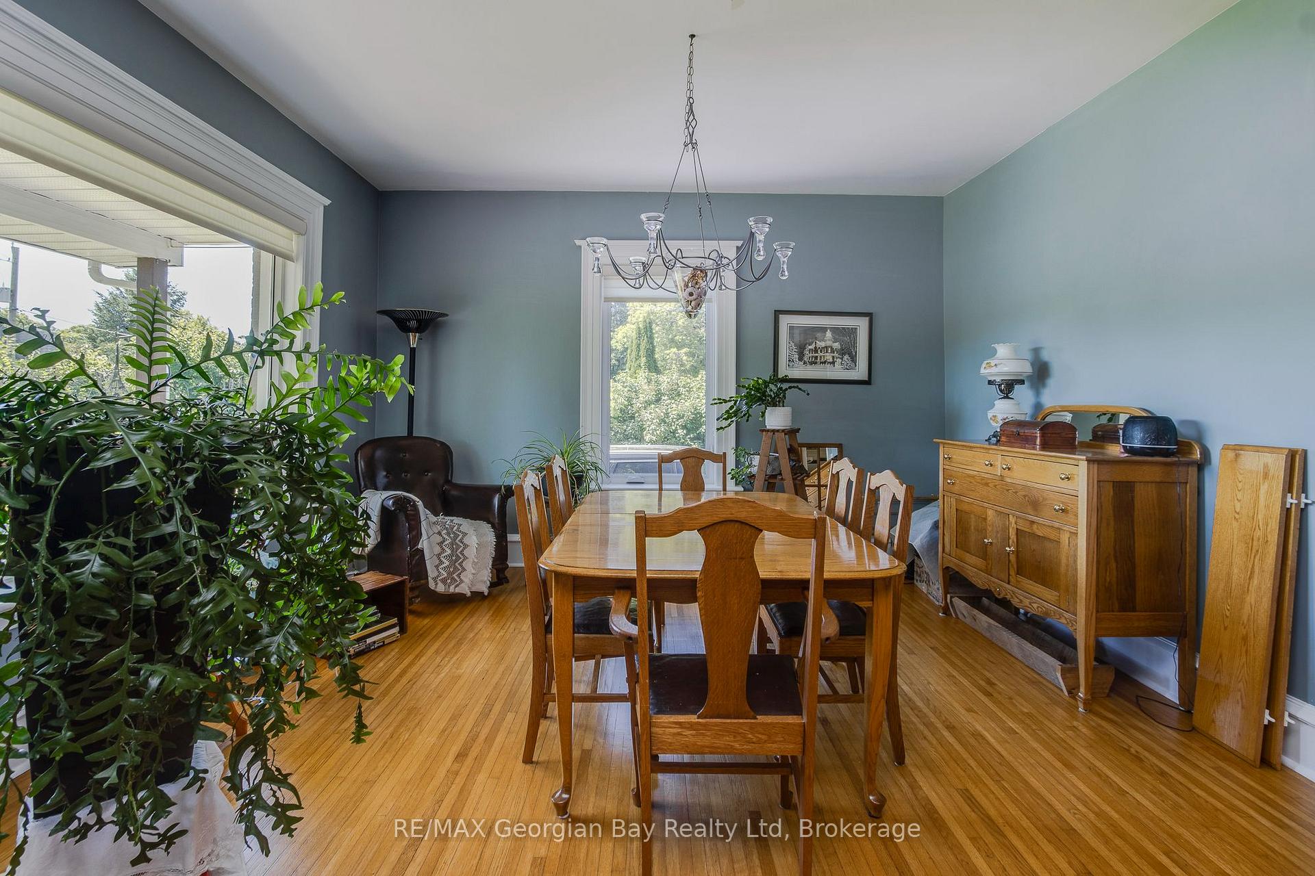 Photo 18 of 305 Lindsay Street E, Midland — HOMEH