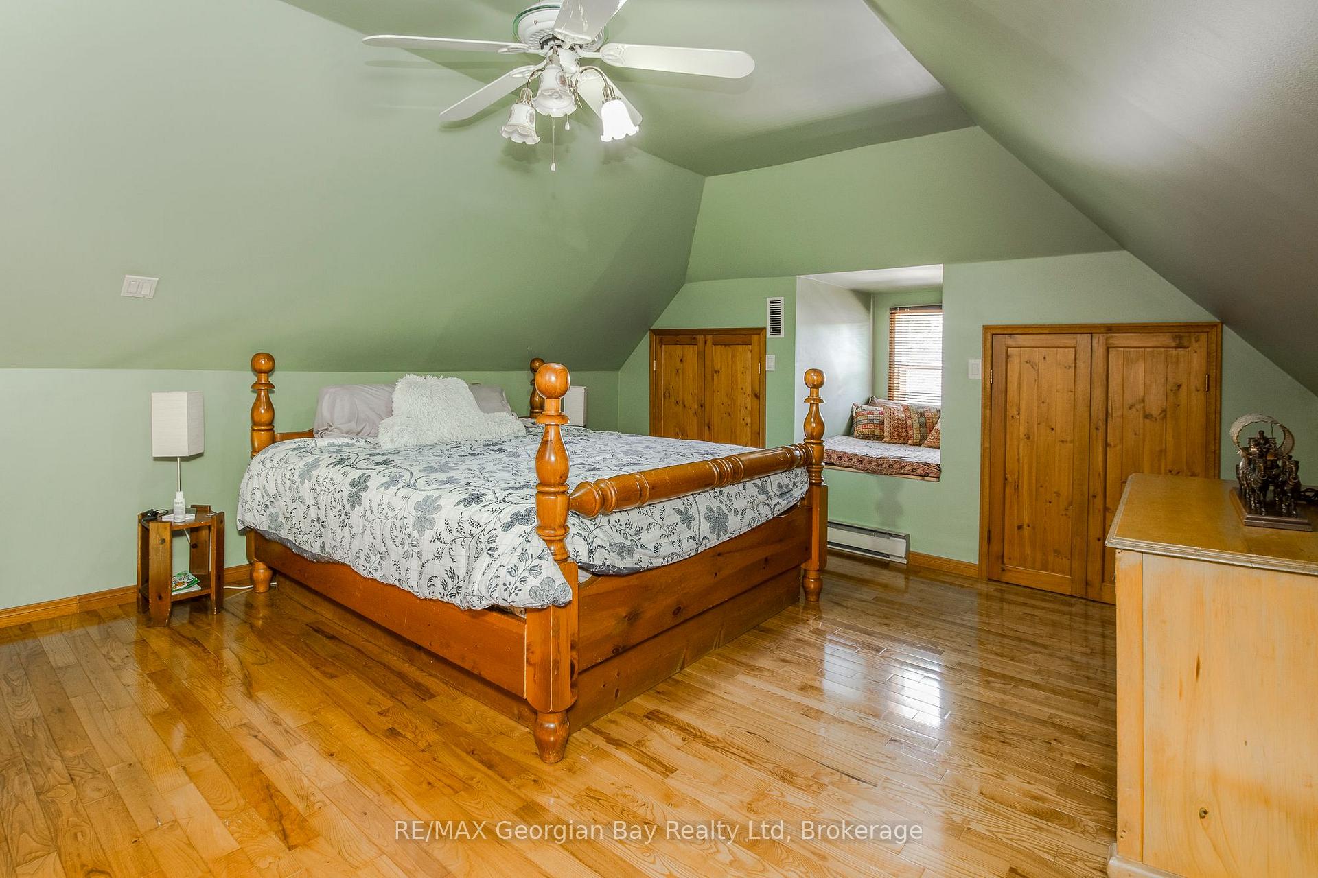 Photo 22 of 305 Lindsay Street E, Midland — HOMEH
